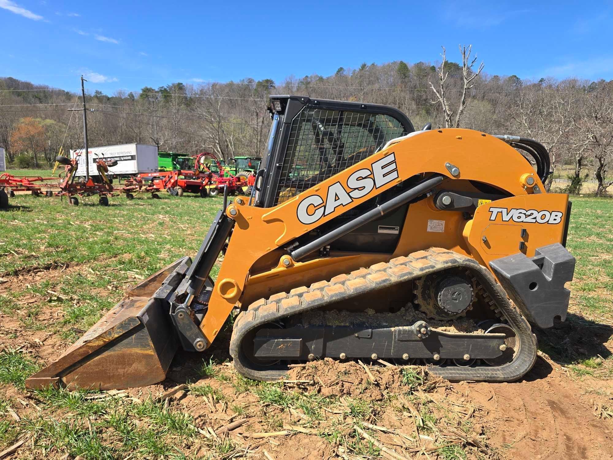 CASE TV620B SKID STEER (A64277)