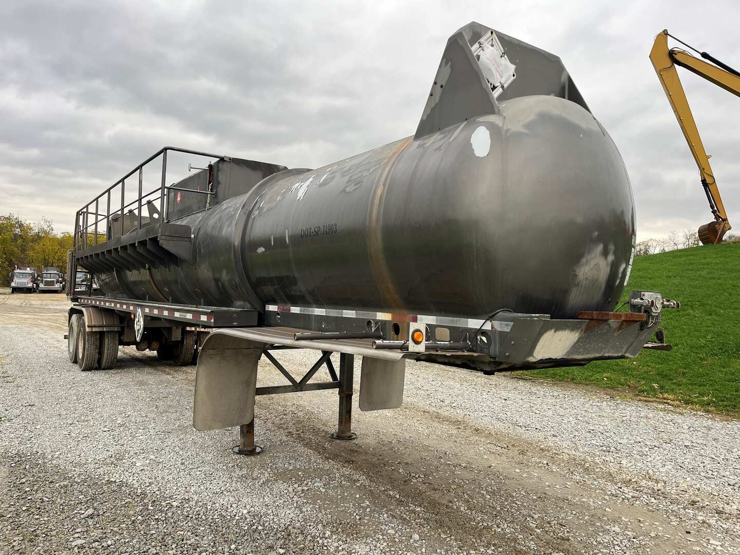 2011 COMPTANK ACID TRANSPORT TRAILER (A55745)