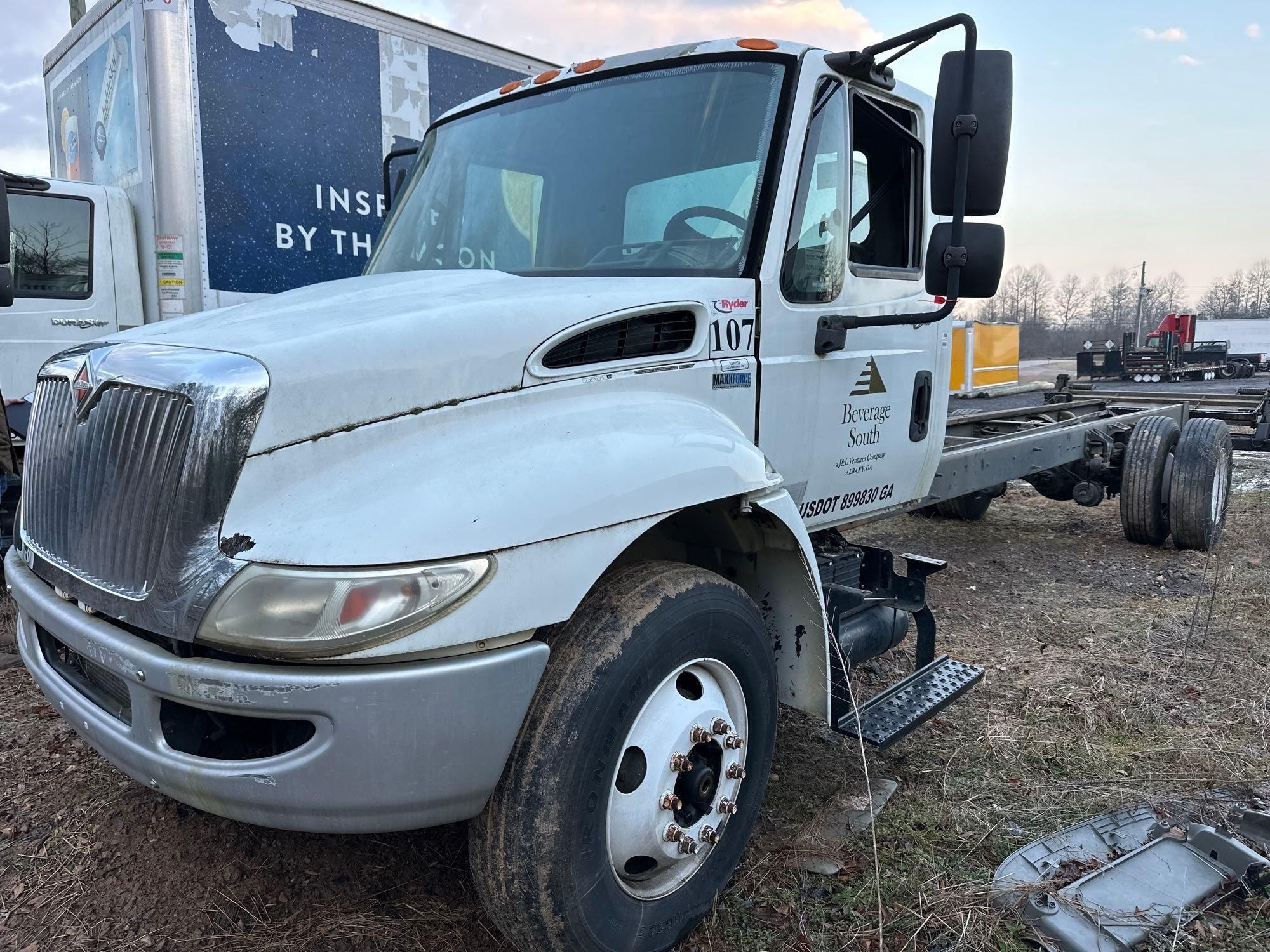 INOP/NON-RUNNING 2014 International DuraStar 4300 Cab/Chassis Truck, VIN # 3HAMMAAL2EL786930 (A61165)