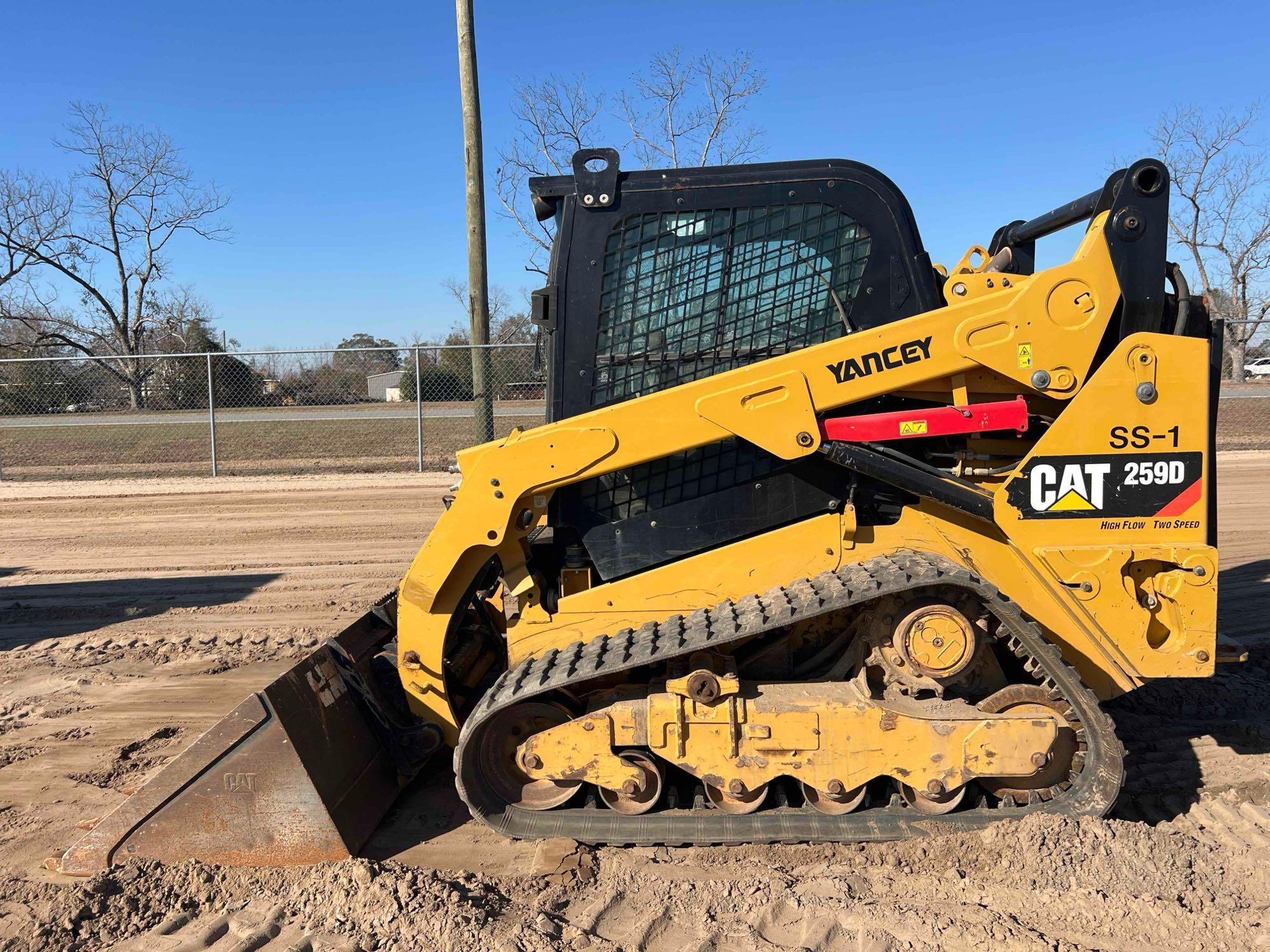 2019 CATERPILLAR 259D SKID STEER (A60429)