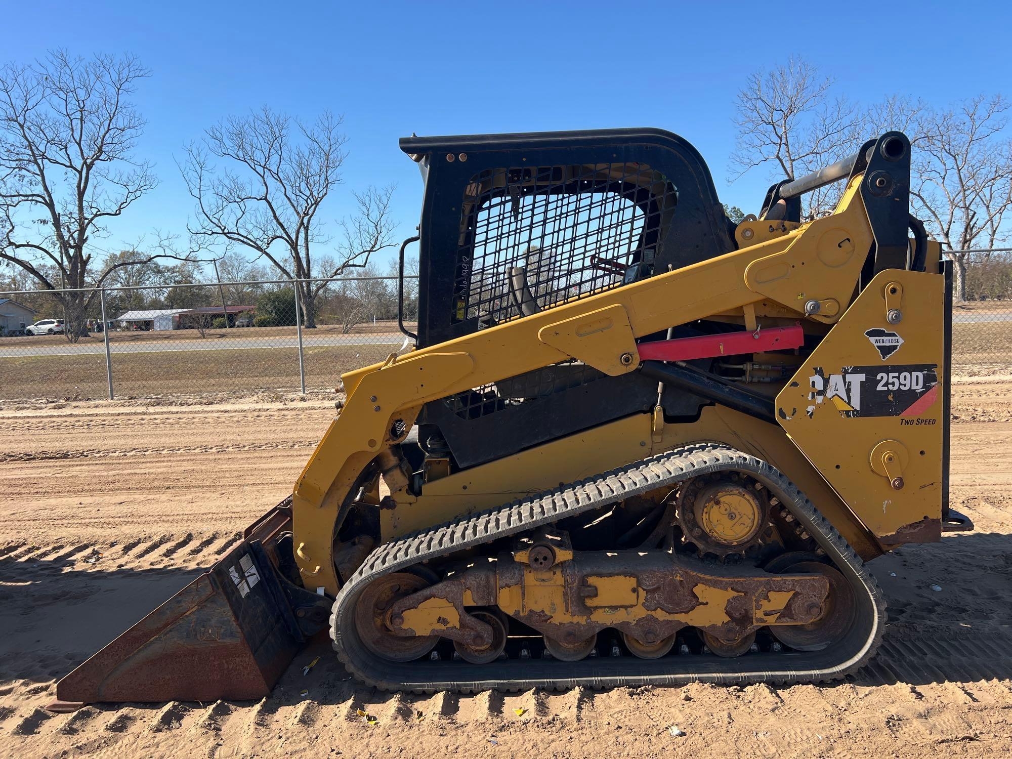 2019 CATERPILLAR 259D SKID STEER (A60429)