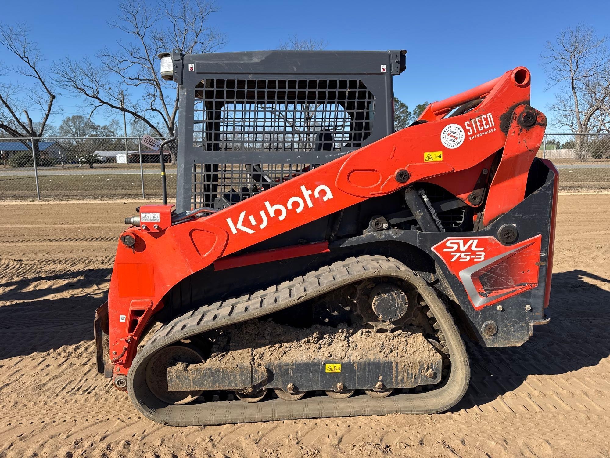 KUBOTA SVL75-3 SKID STEER (A60429)