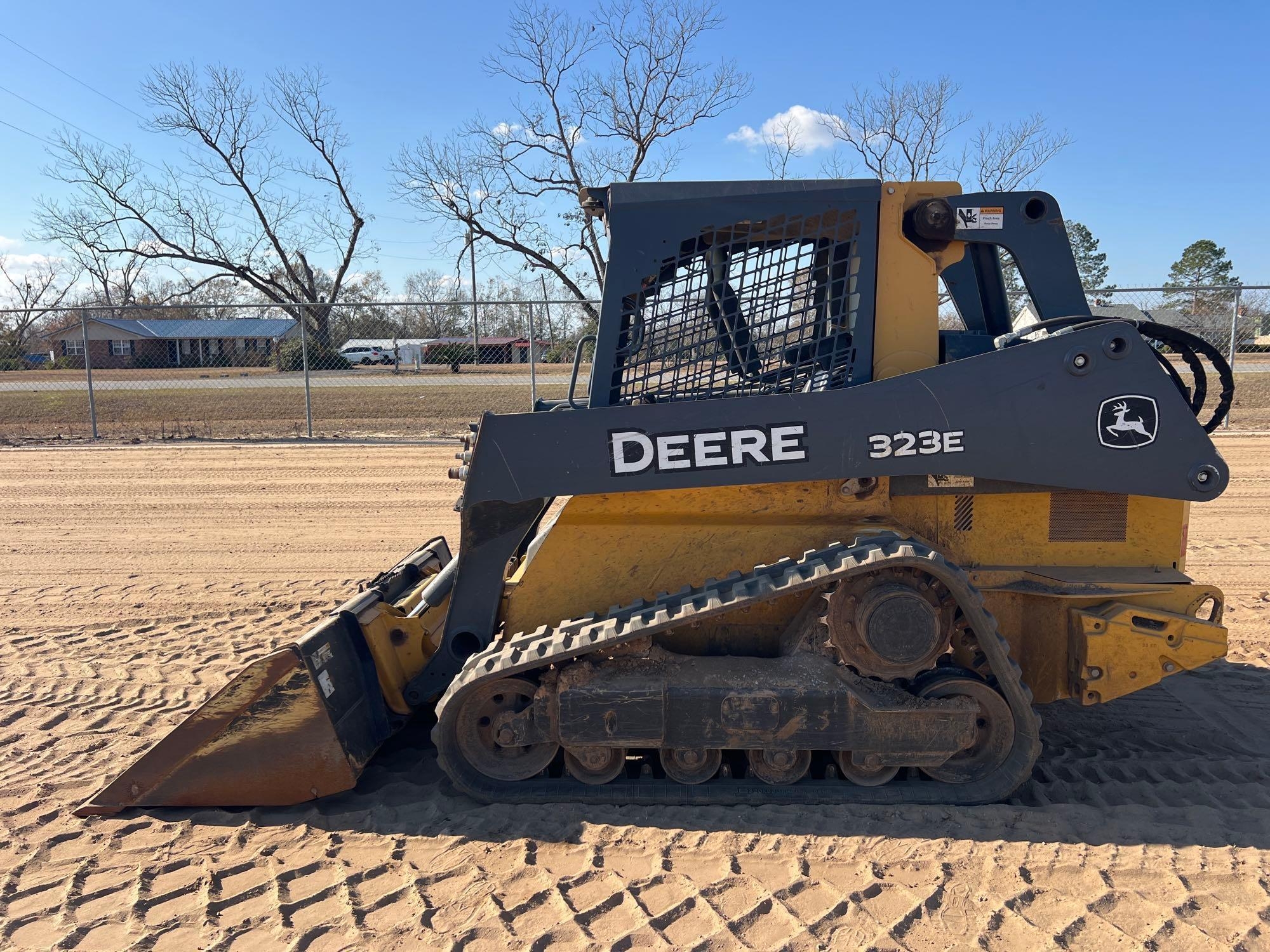 2014 JOHN DEERE 323E SKID STEER (A60429)