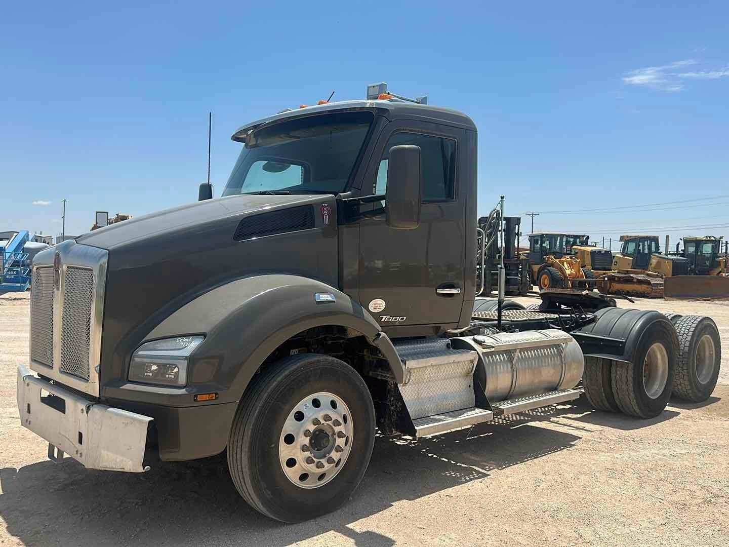 2018 KENWORTH T880 (A50854)
