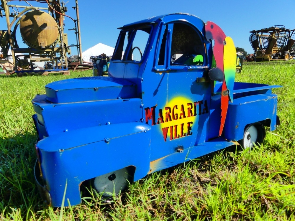Margaritaville Metal Trucks (A53316)