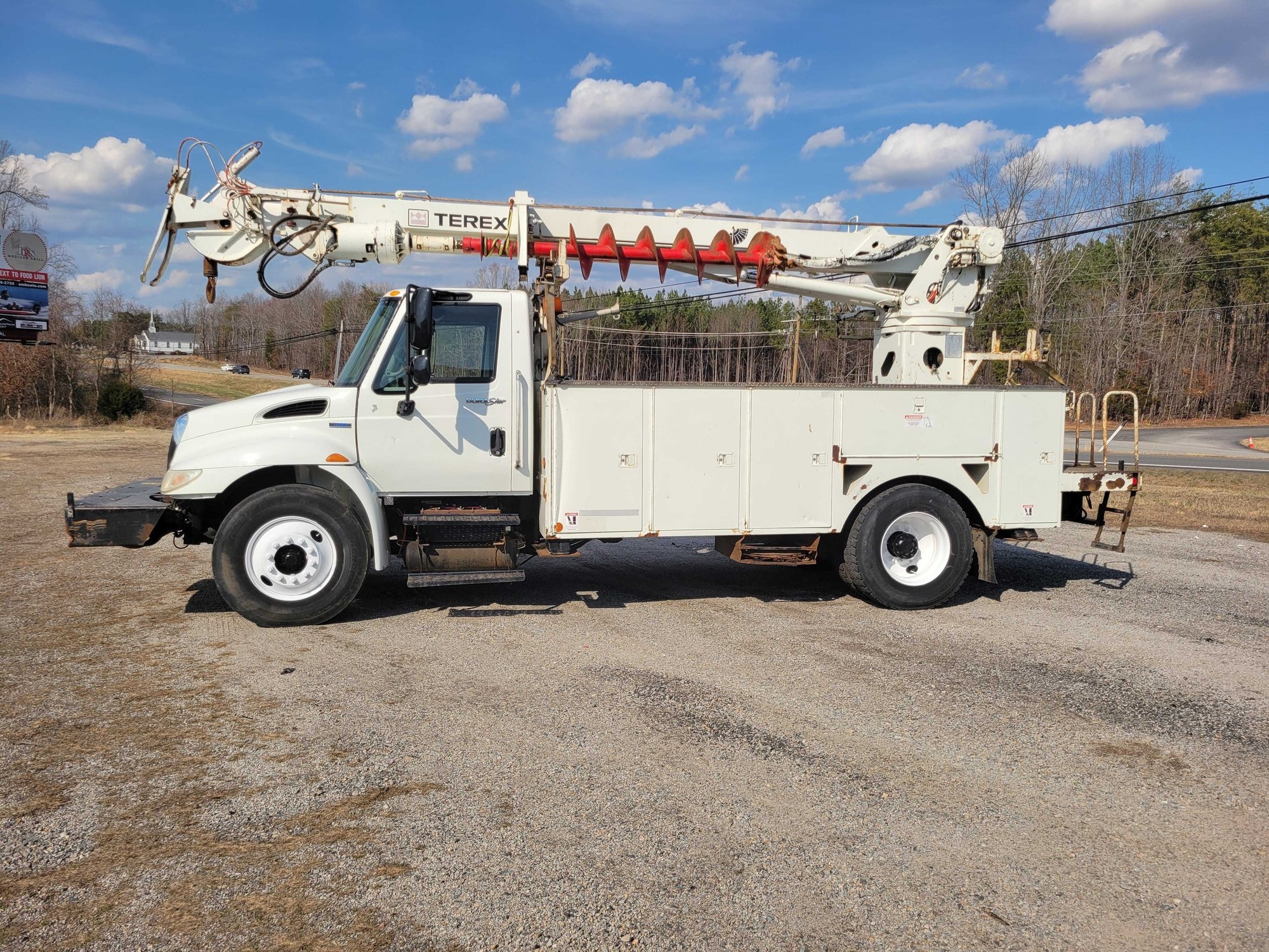 2009 International 4300 Digger Derrick (A62613)