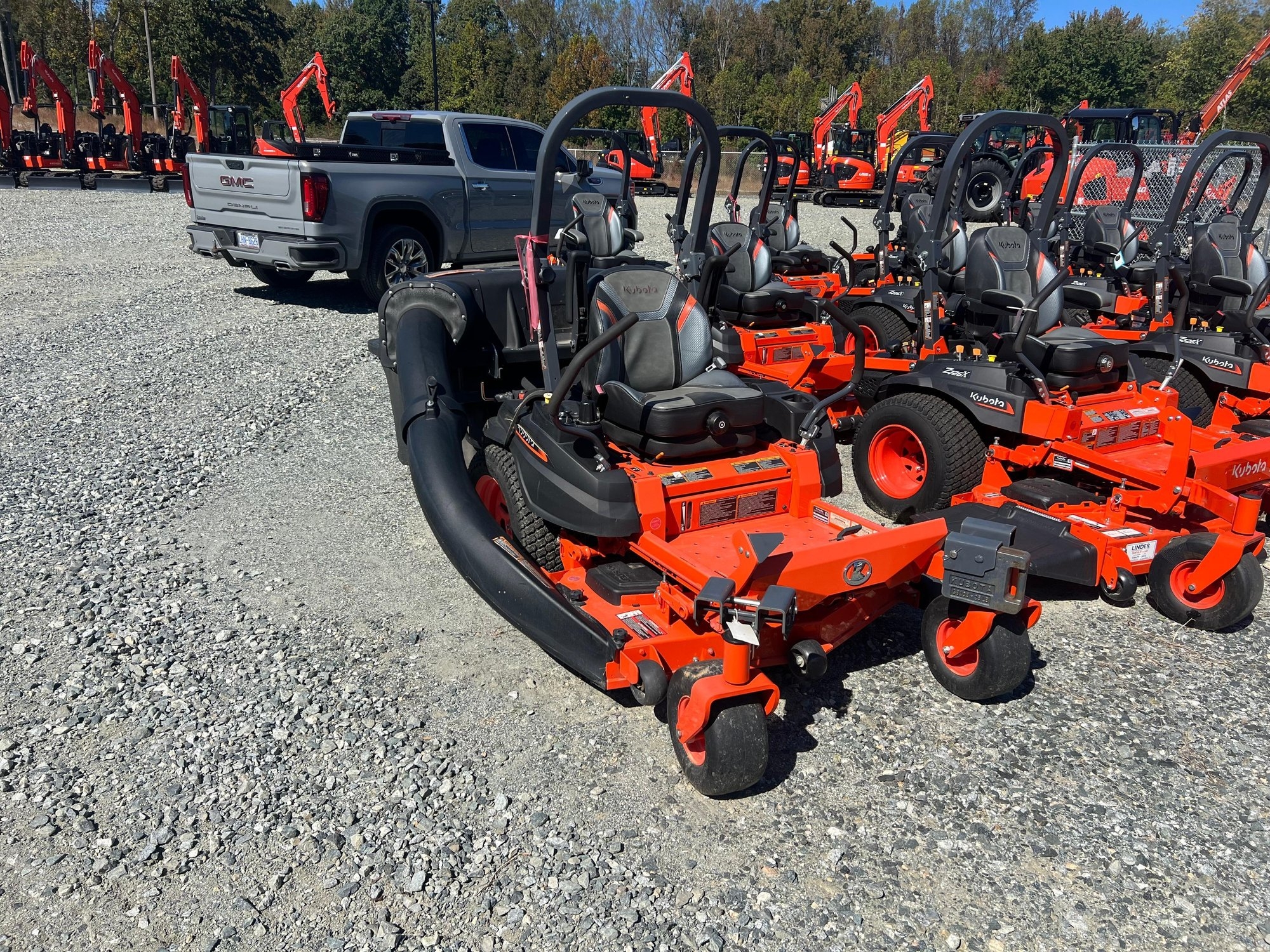 2023 Kubota Z412KW Zero-Turn Mower with 3-Bag Bagger System (A56436)