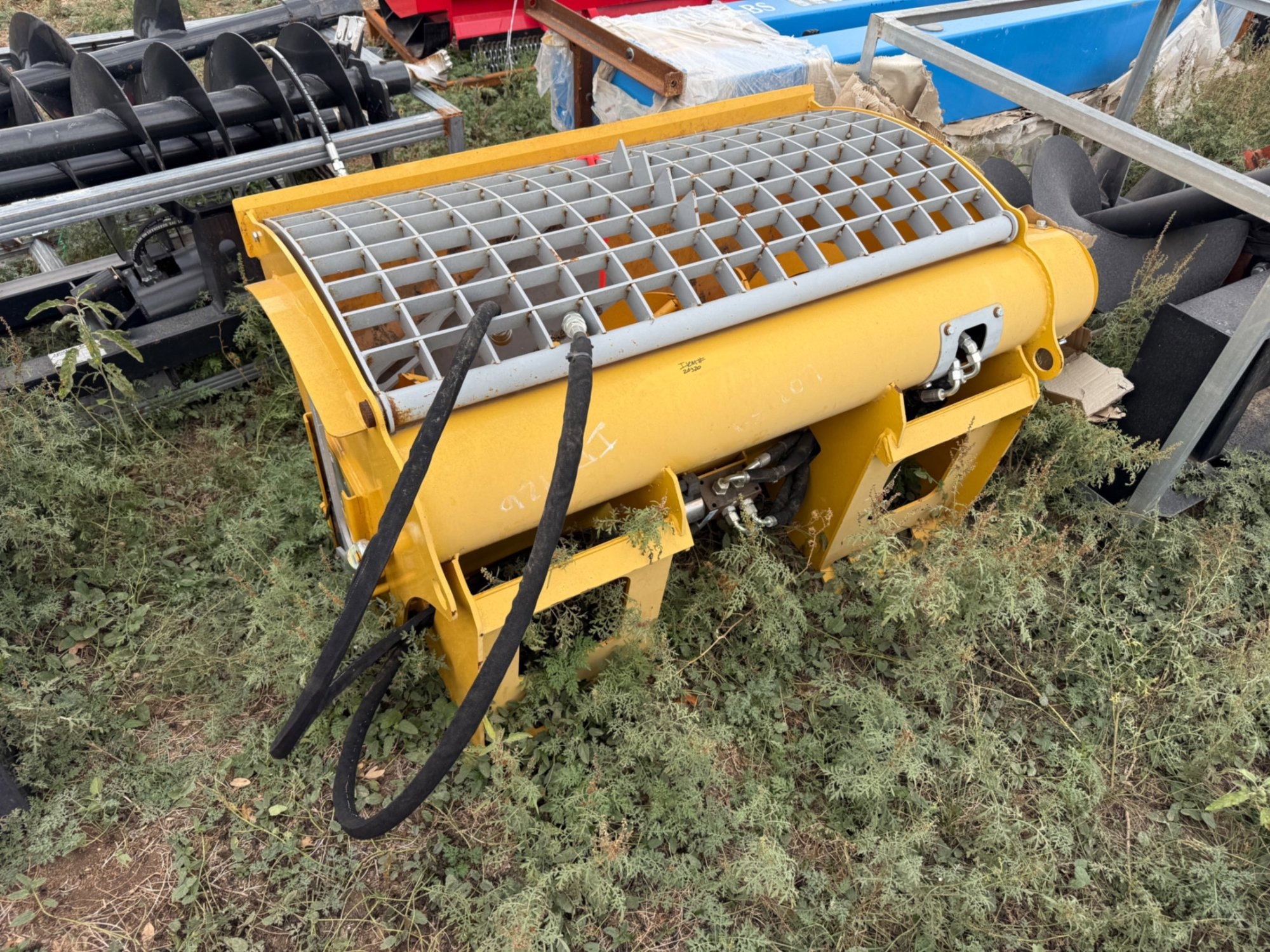 SKID STEER ATTACHMENT CEMENT MIXER (A58214)