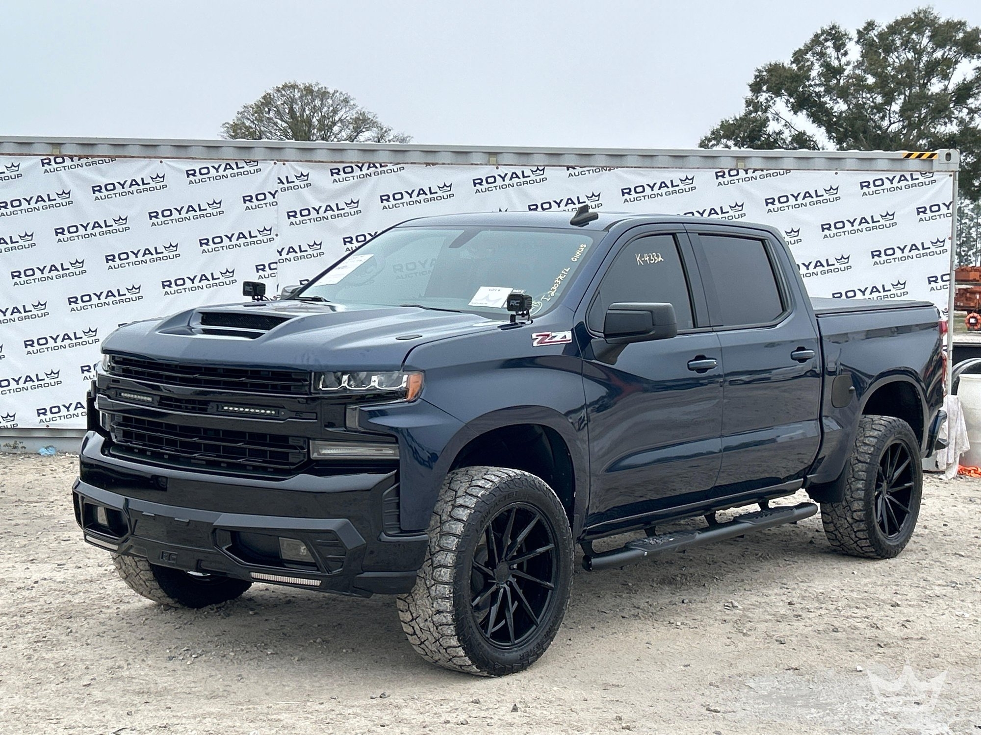 2019 Chevrolet Silverado 1500 RST 4x4 Crew Cab Pickup Truck (A61568)