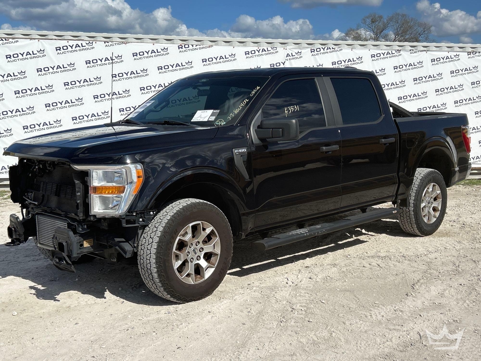 2022 Ford F-150 4x4 Crew Cab Pickup Truck (A61573)