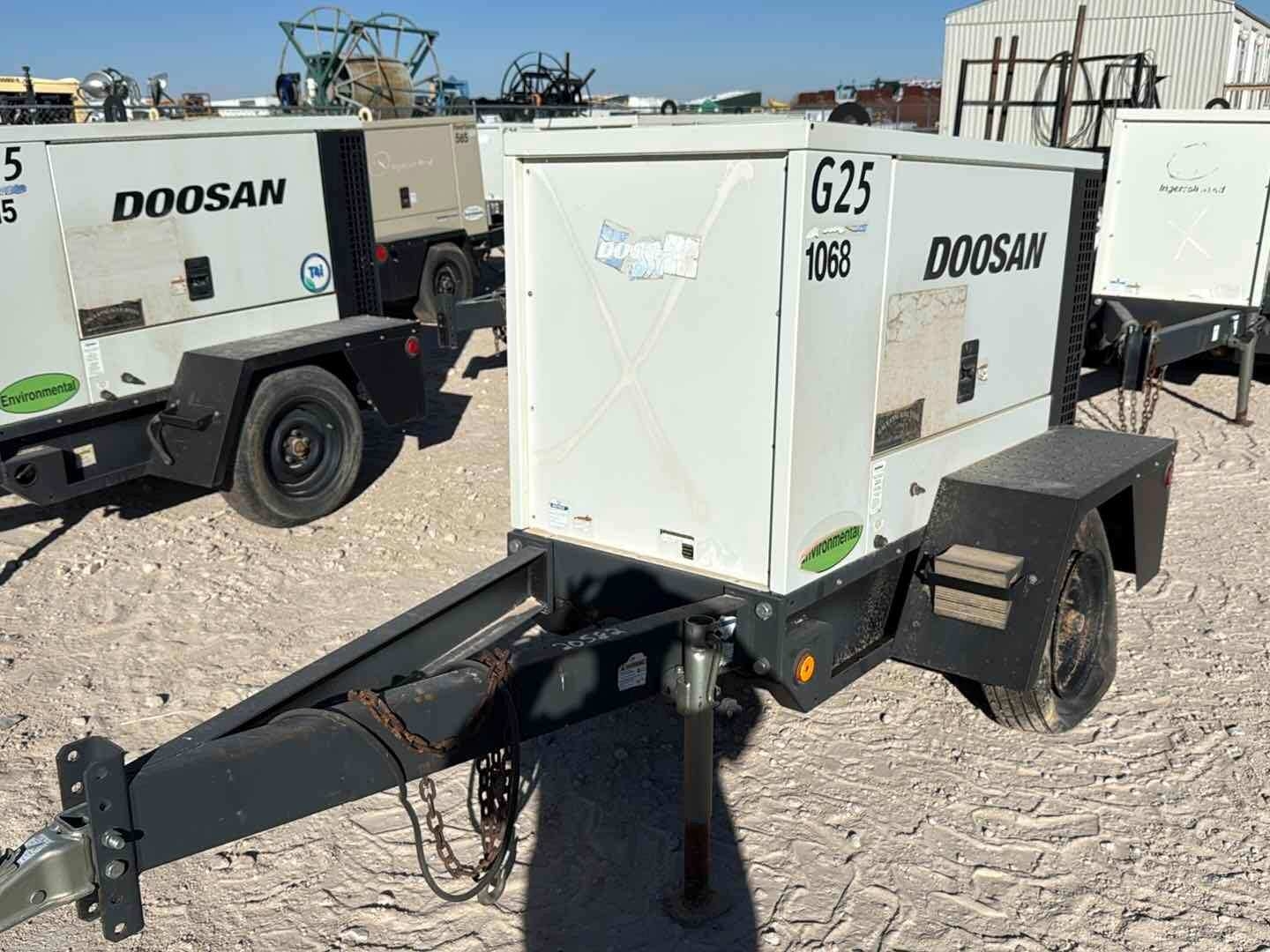 DOOSAN  G25 GENERATOR (A58216)