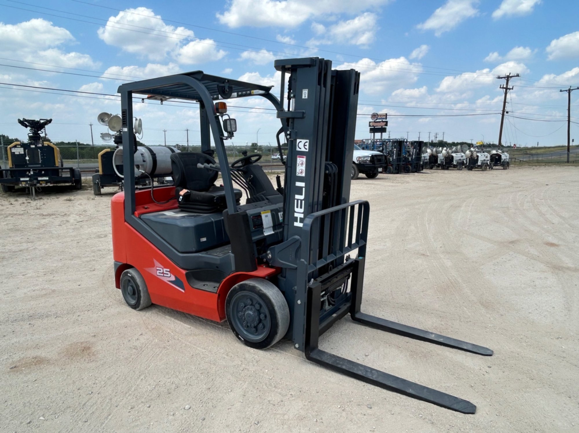 2023 HELI CPYD25C FORKLIFT (A58216)