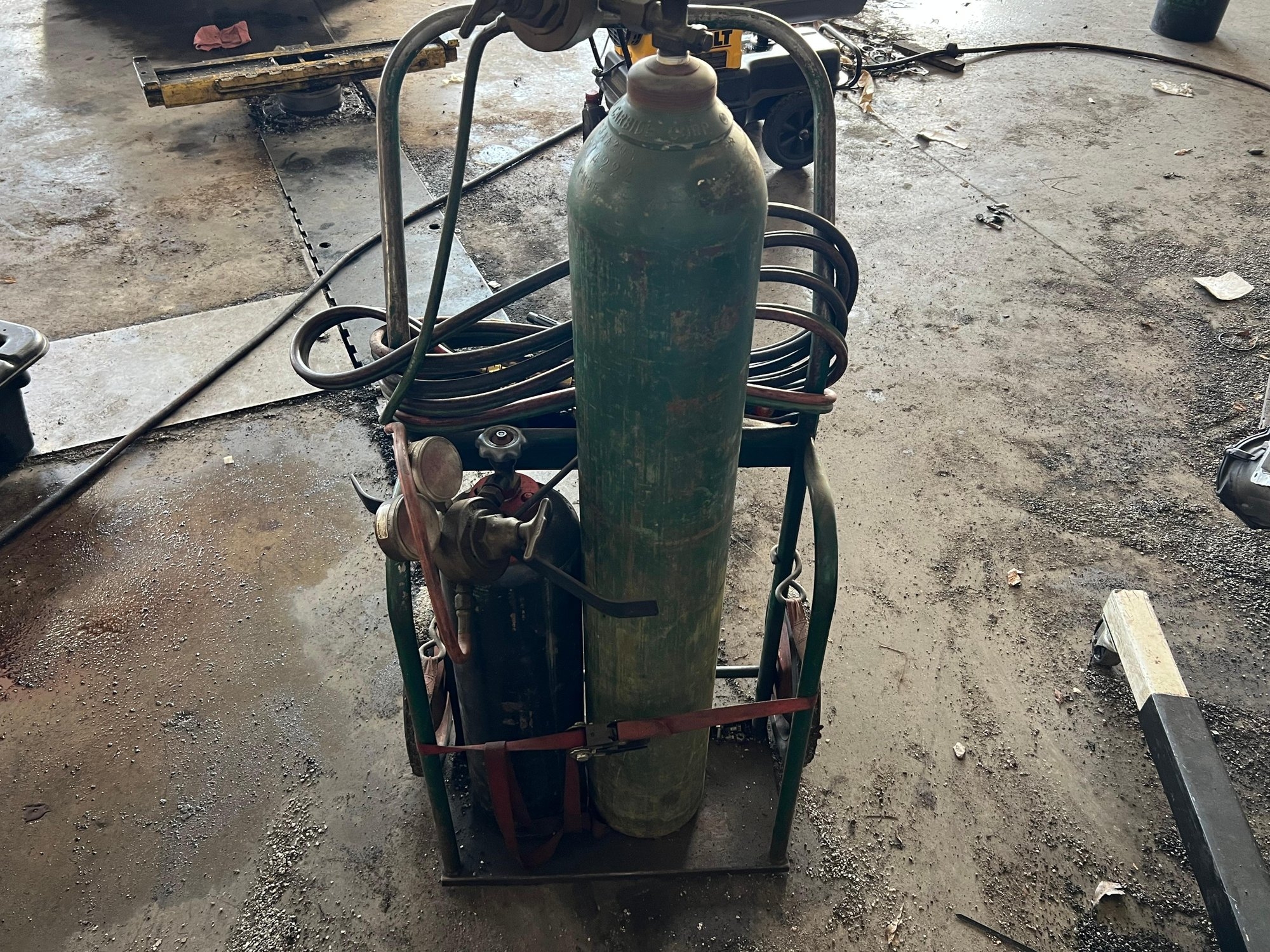 Oxy-acetylene Torch and Regulator Rig (A63118)