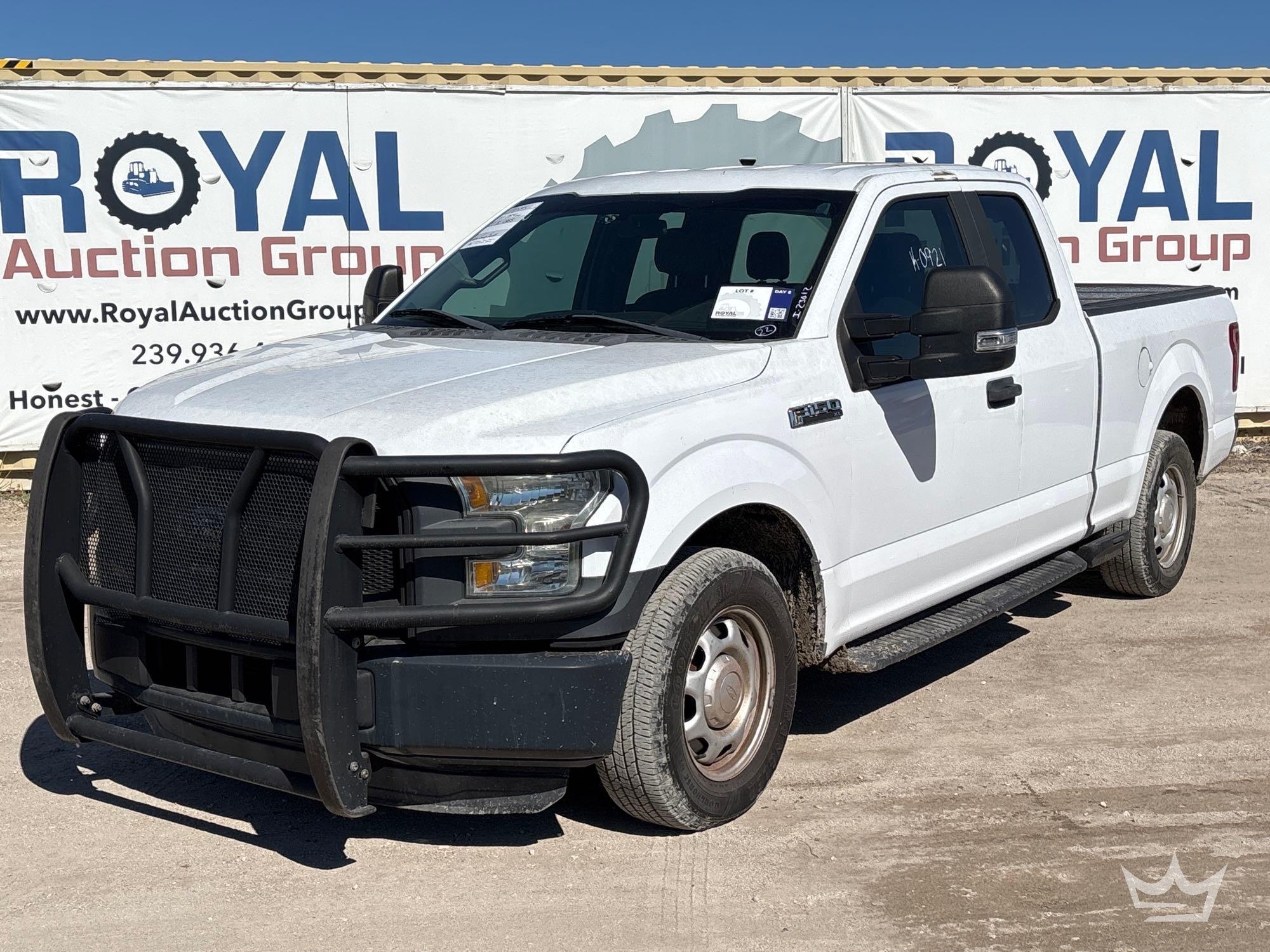 2015 Ford F-150 Ext. Cab Pickup Truck (A61568)
