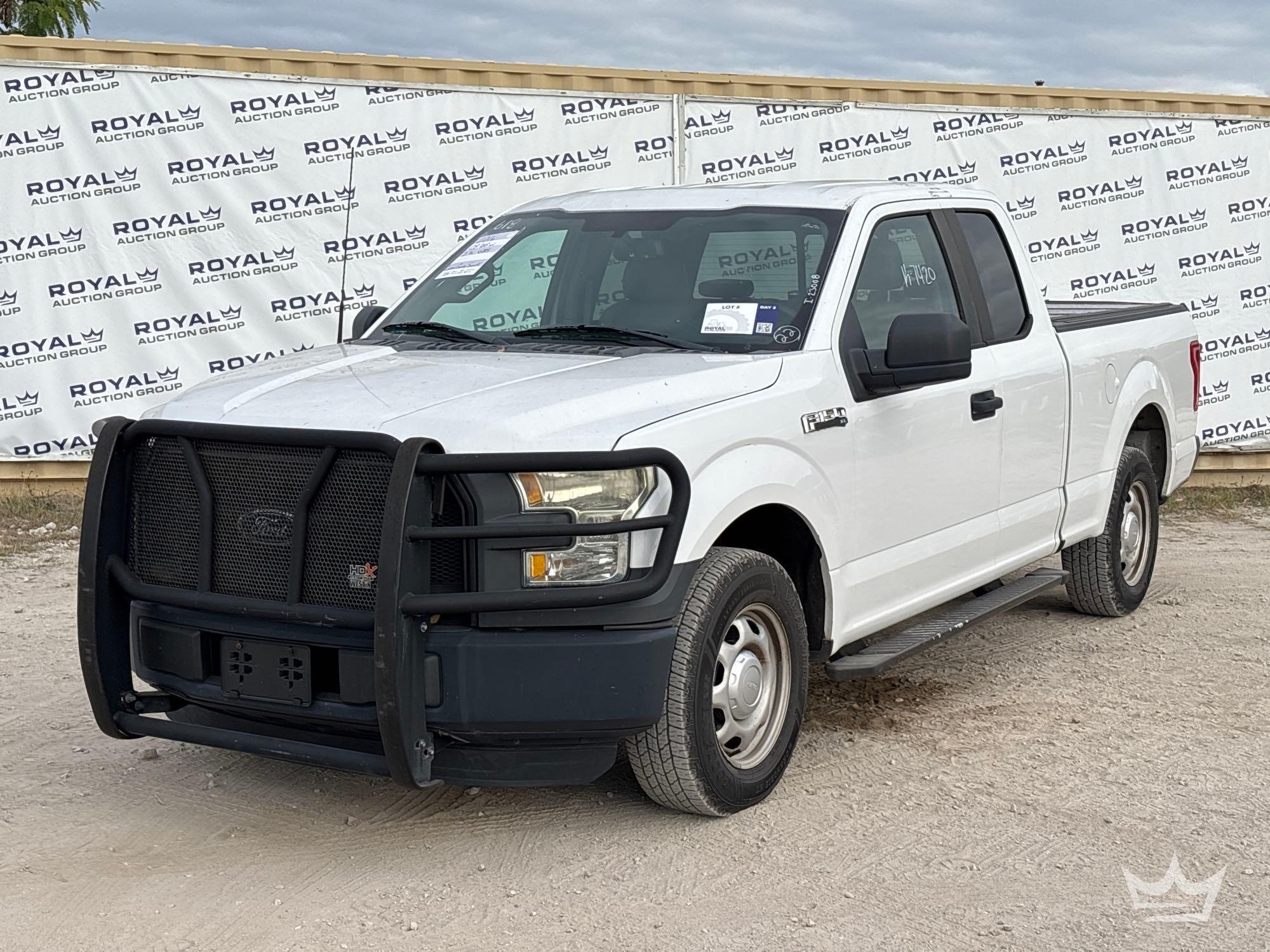 2016 Ford F-150 Ext. Cab Pickup Truck (A61568)