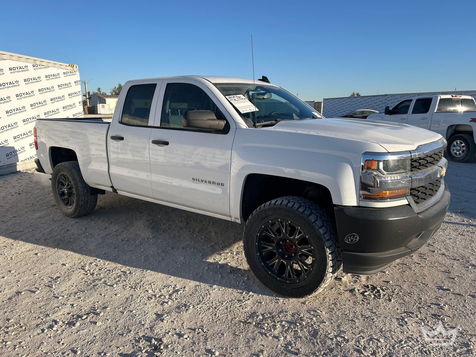 2017 Chevrolet Silverado 1500 Crew Cab Pickup Truck (A61568)