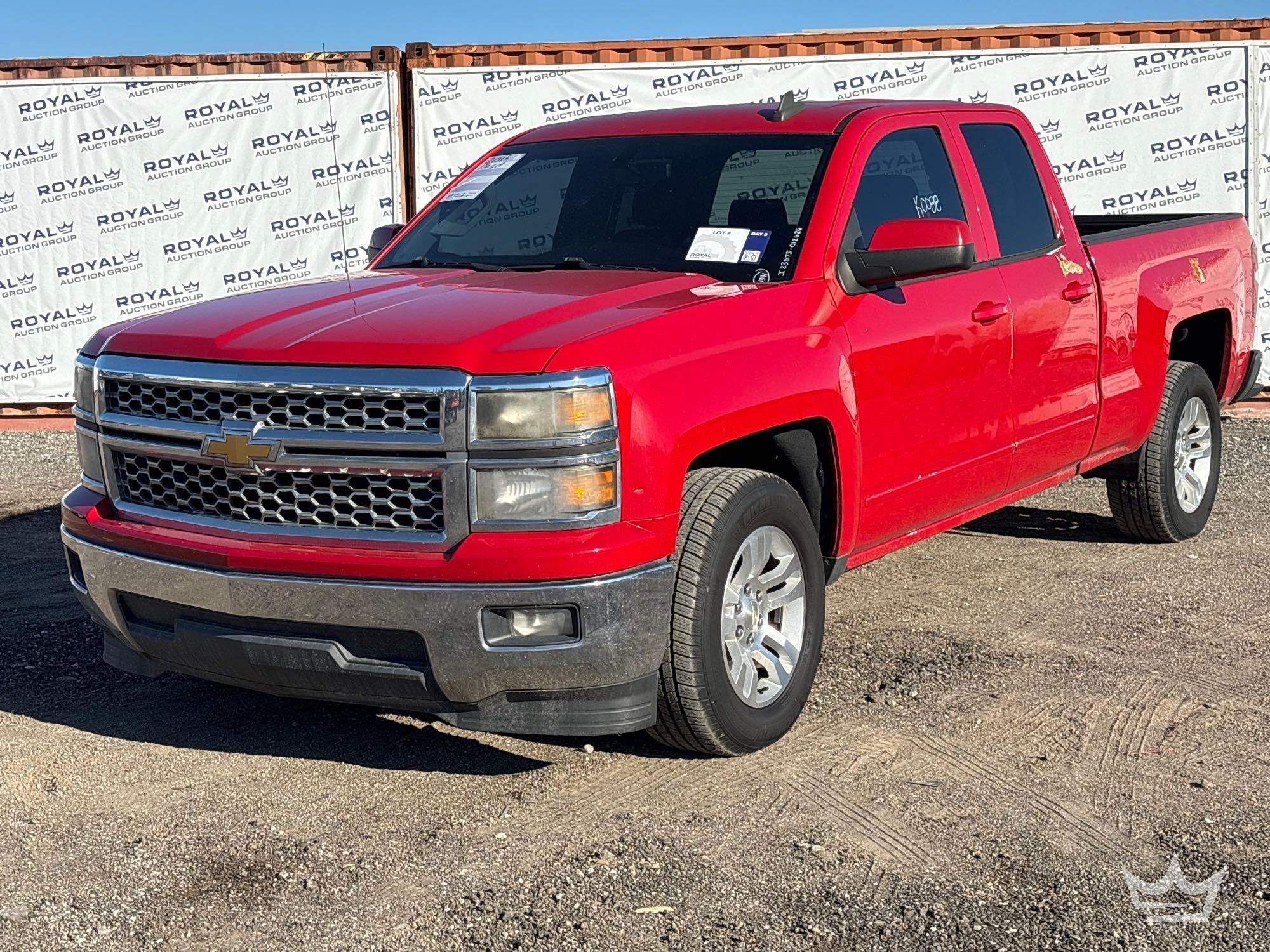 2015 Chevrolet Silverado 1500 Crew Cab Pickup Truck (A61568)