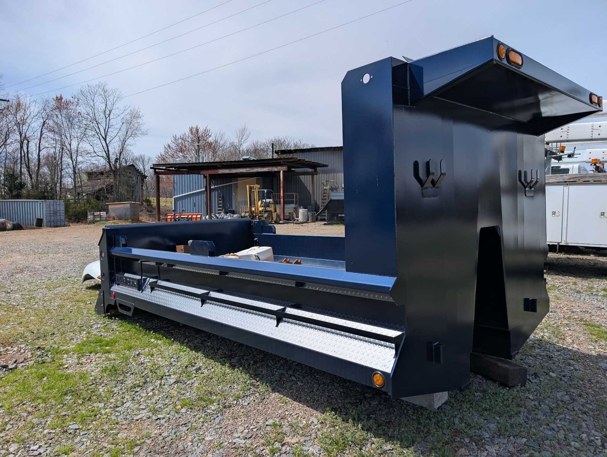 NEW 14' RS GODWIN BODY (A62613)