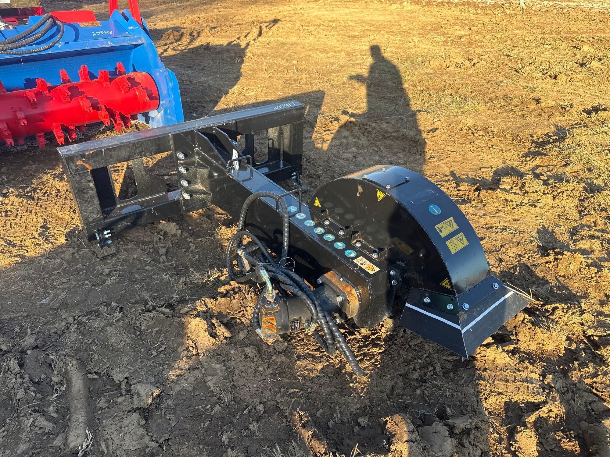 AGT INDUSTRIAL HYD STUMP GRINDER (A52706)