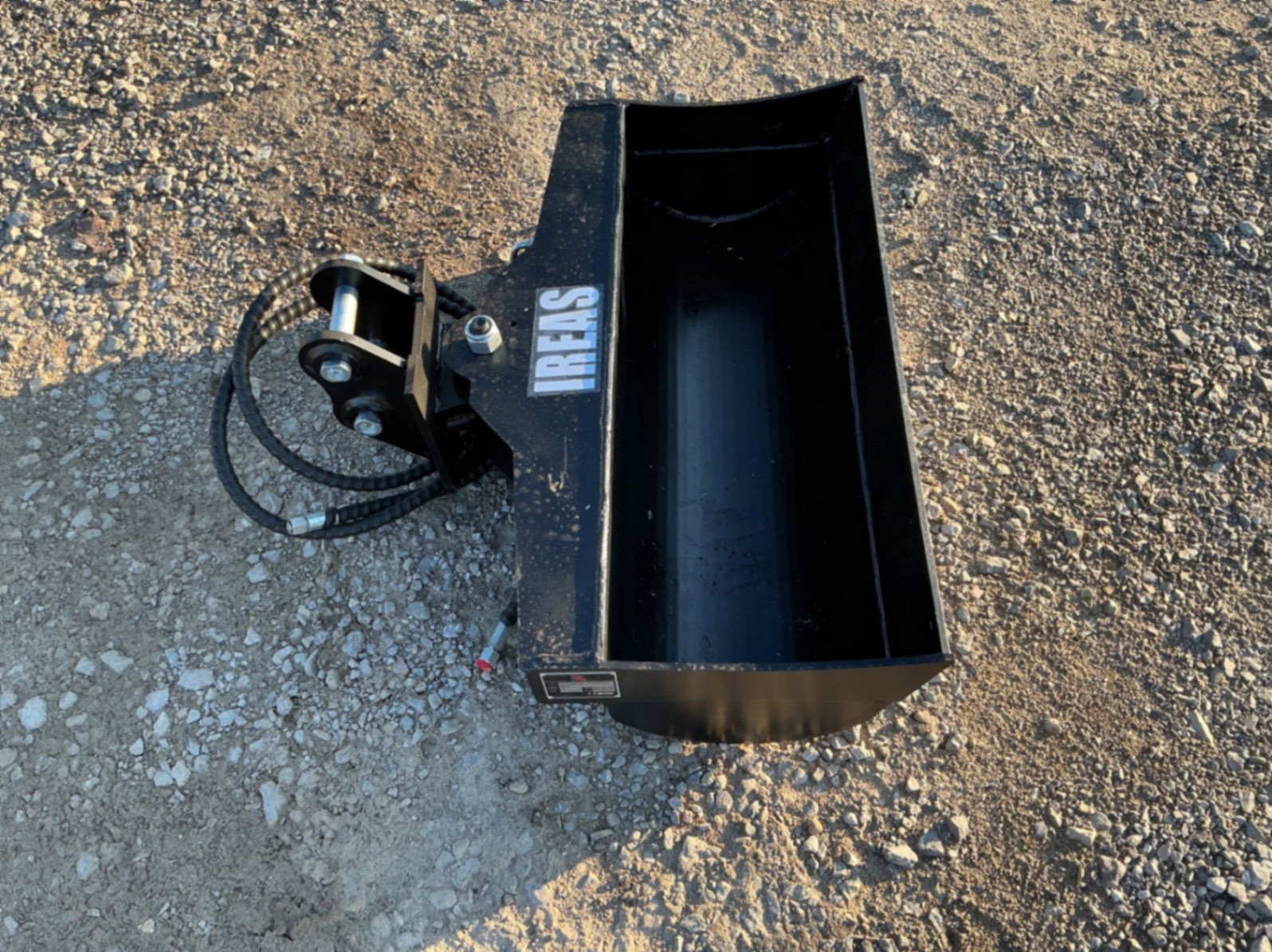 HYDRAULIC TILTING BUCKET FOR MINI EXCAVATOR (A58216)