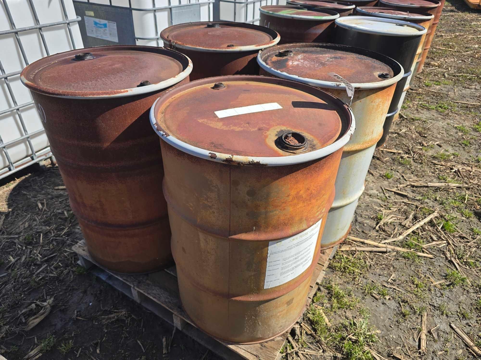 DRUMS ON PALLET (A63291)