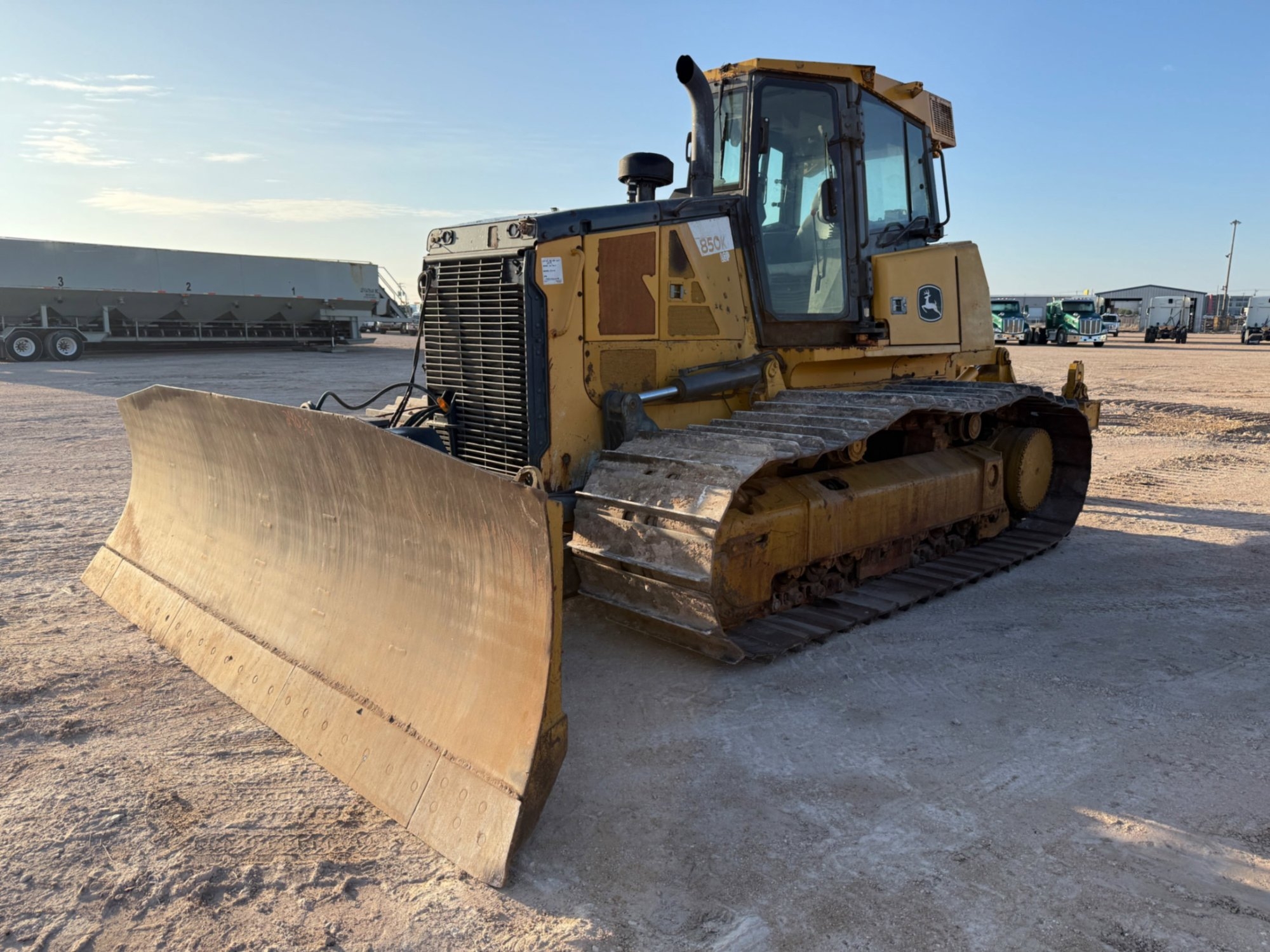 JOHN DEERR 850K LGP (A67714)