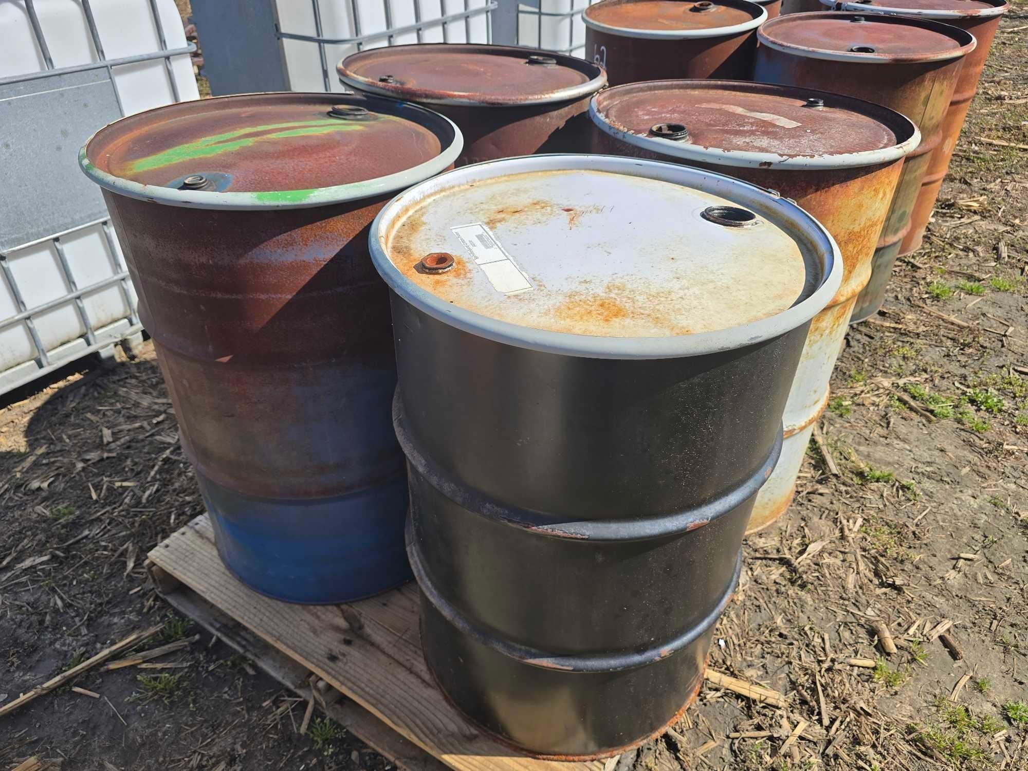 DRUMS ON PALLET (A63291)