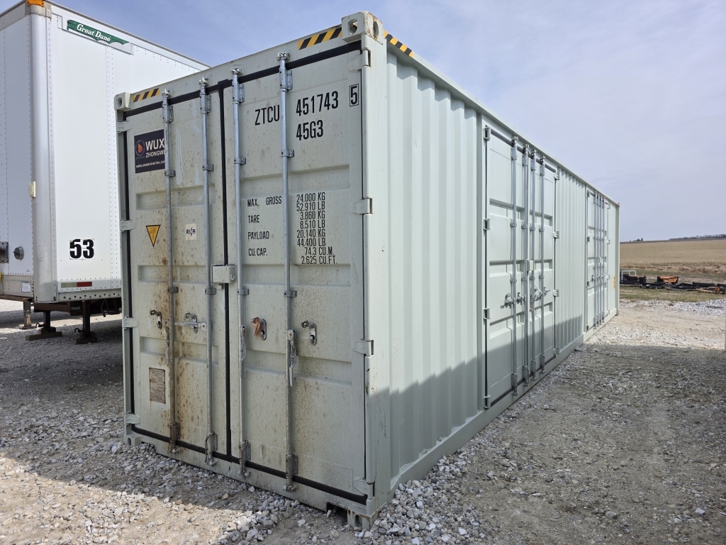 40' Shipping Container (A66285)