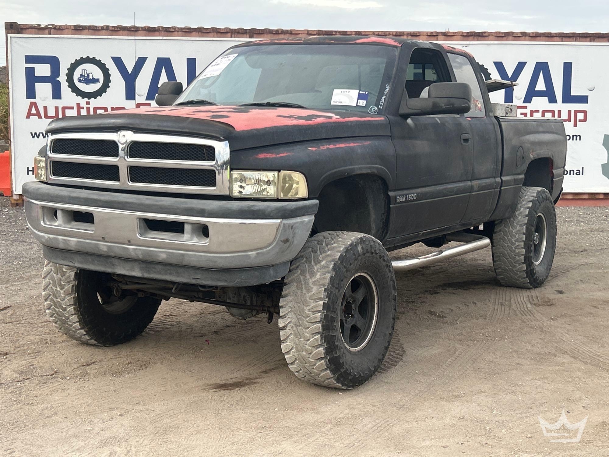 1999 Dodge Ram1500 ST Ext. Cab Pickup Truck (A56858)