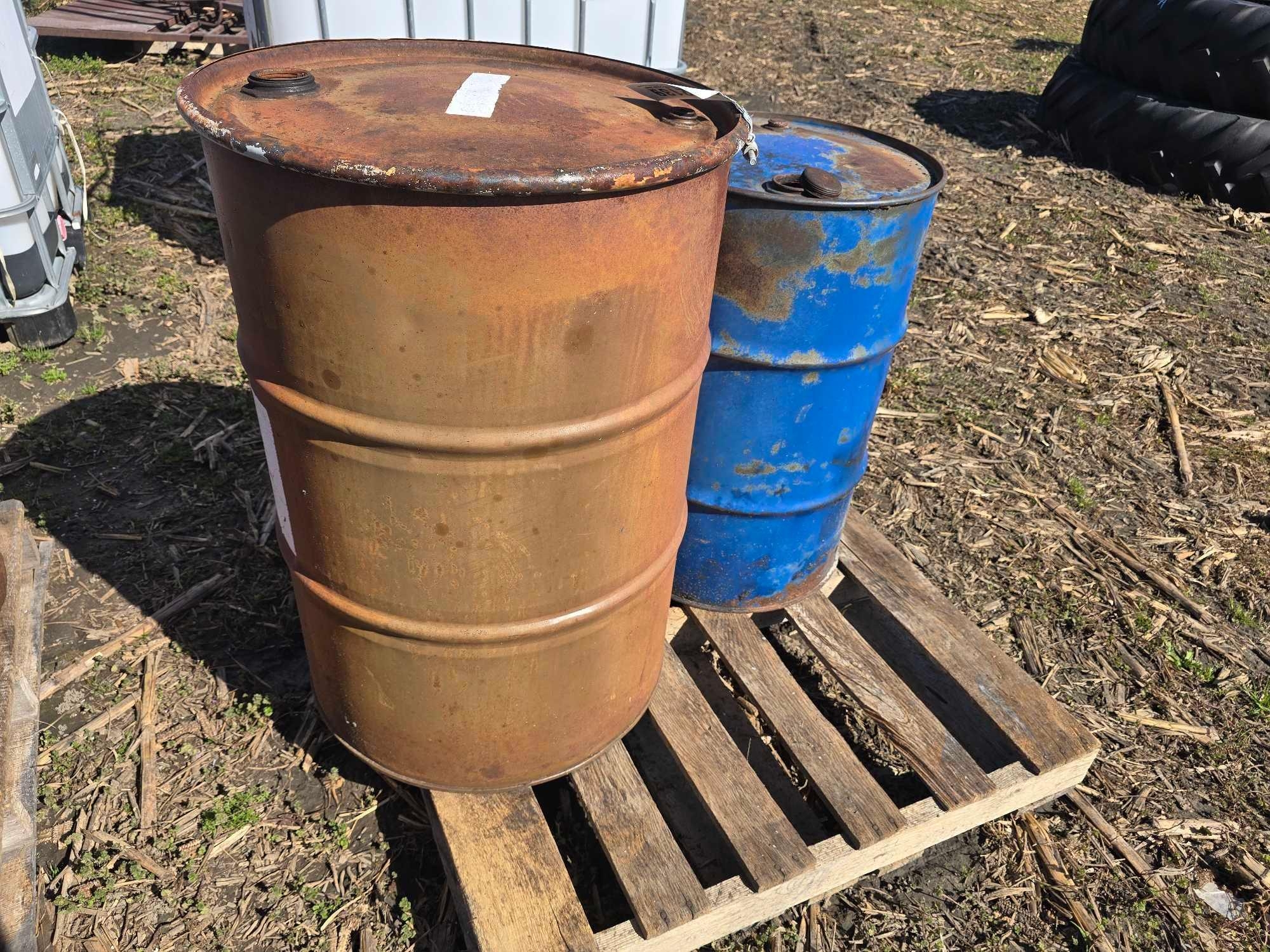 DRUMS ON PALLET (A63291)