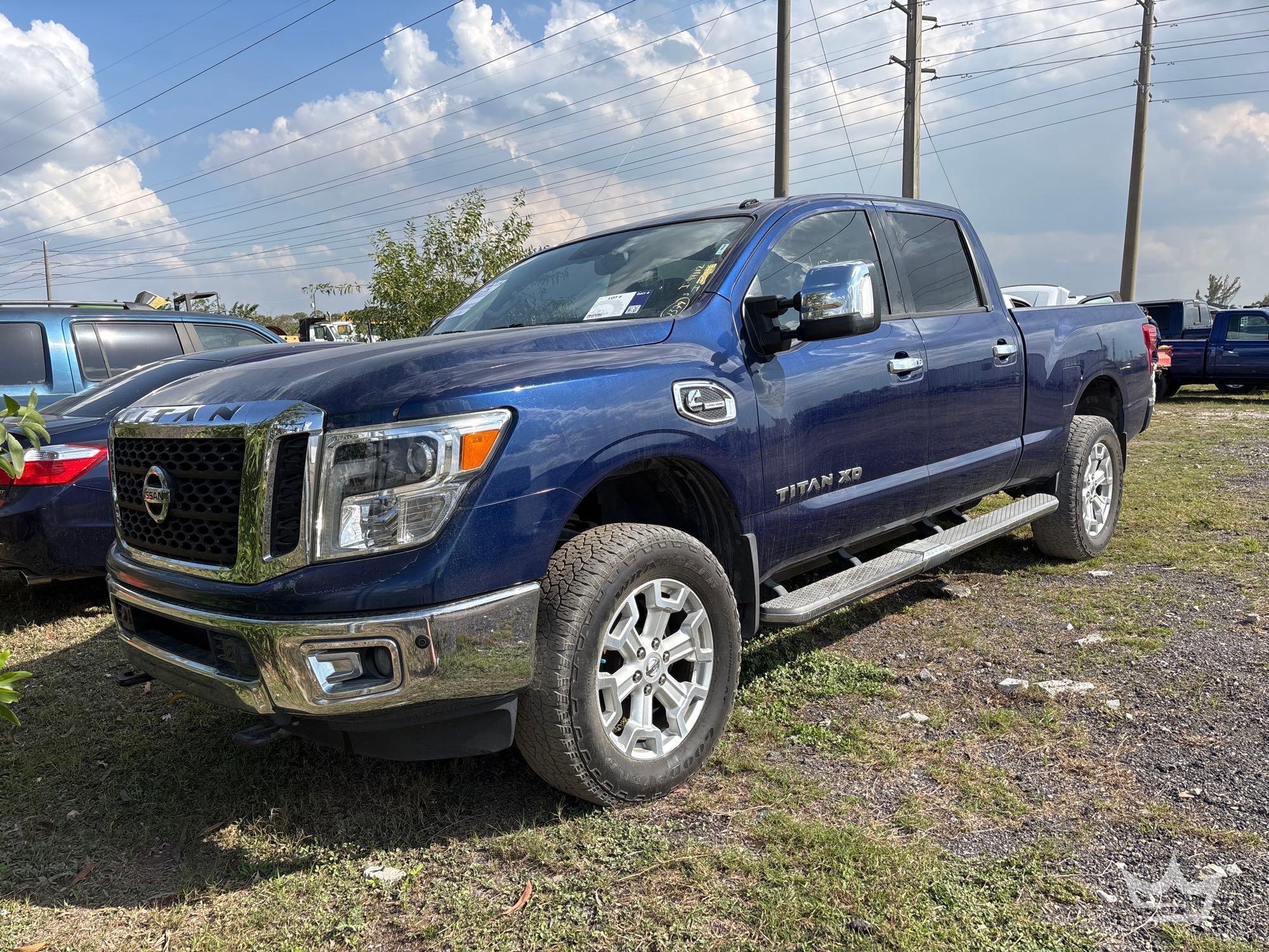 2016 Nissan Titan XD 4x4 Crew Cab Pickup Truck (A61573)
