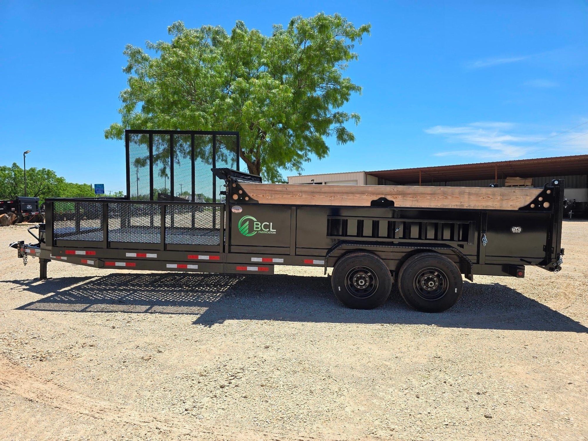 2024 BCL Fabrication Landscape Dump Trailer - Heavy-Duty Utility Trailer for Mulch Debris Hauling (A50397)