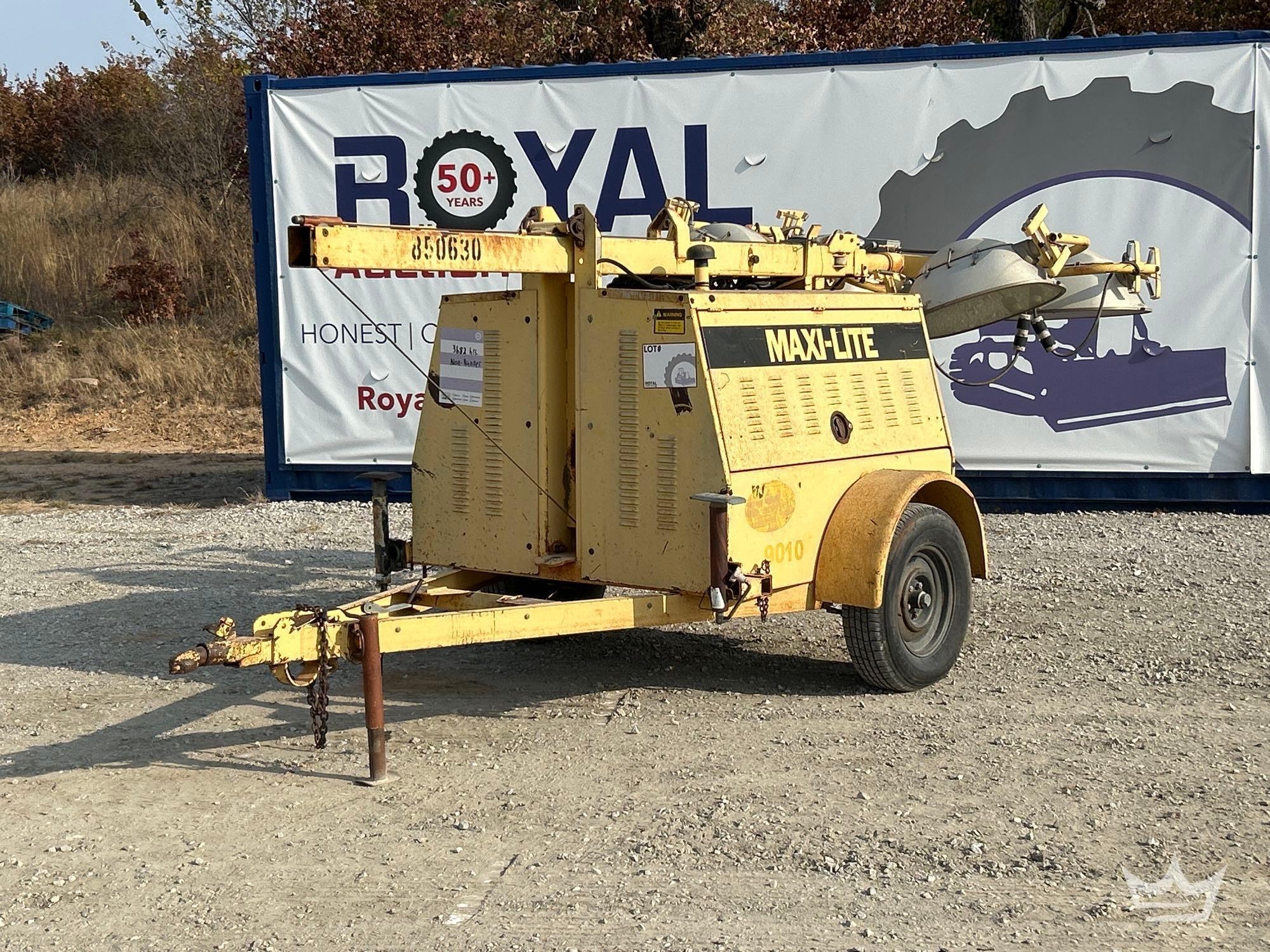 1985 Allmand Max Lite III LD30-3CE S/A Towable Light Tower (A55973)