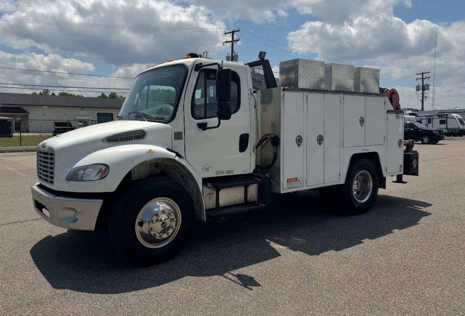 2020 FREIGHTLINER M2 SERVICE TRUCK (A58214)