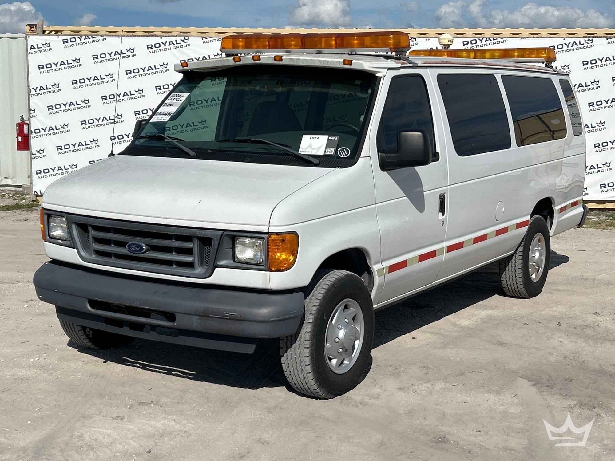 2006 Ford E-350 Cargo Van (A61568)