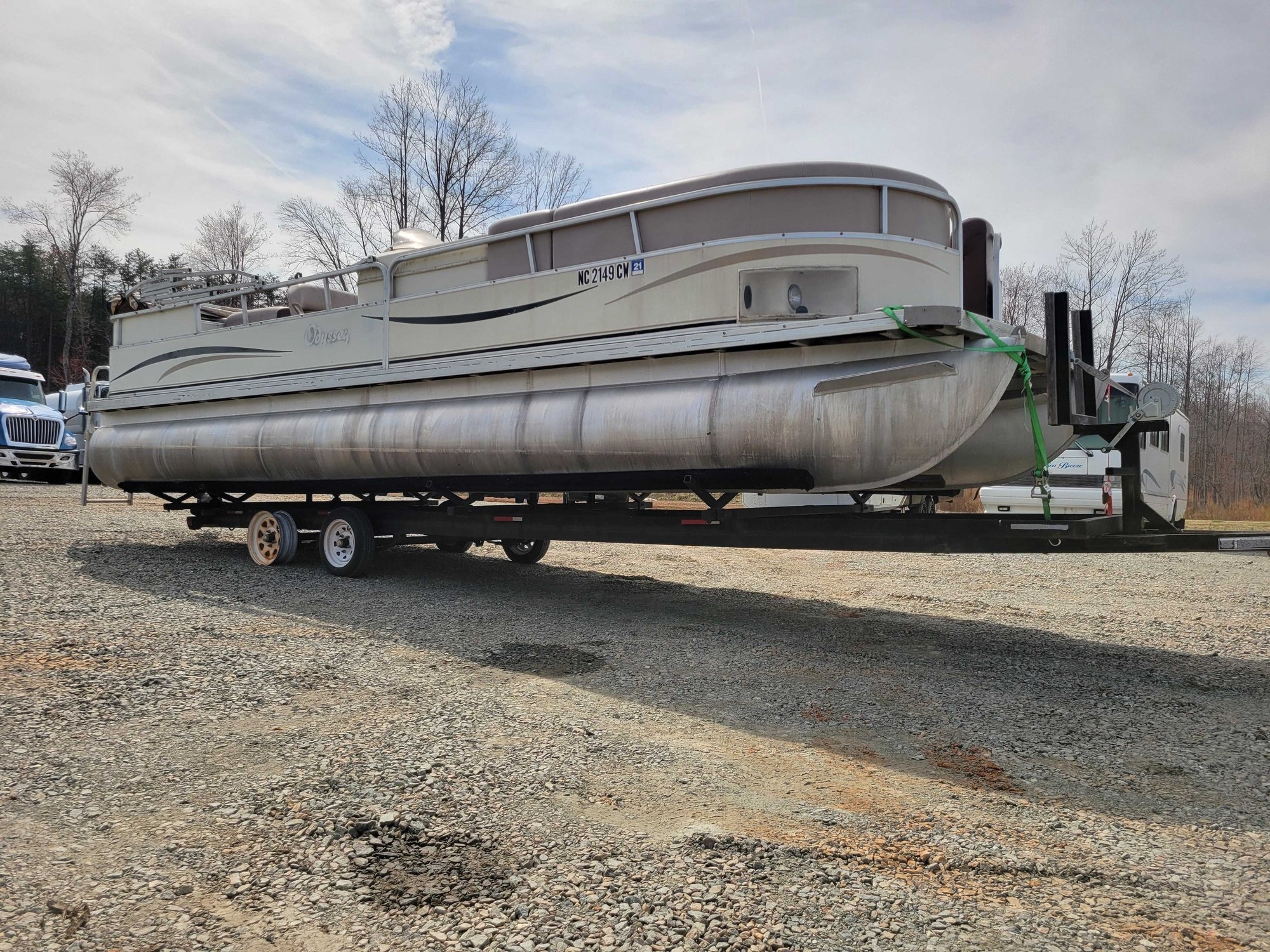 Odyssey Pontoon (A62613)