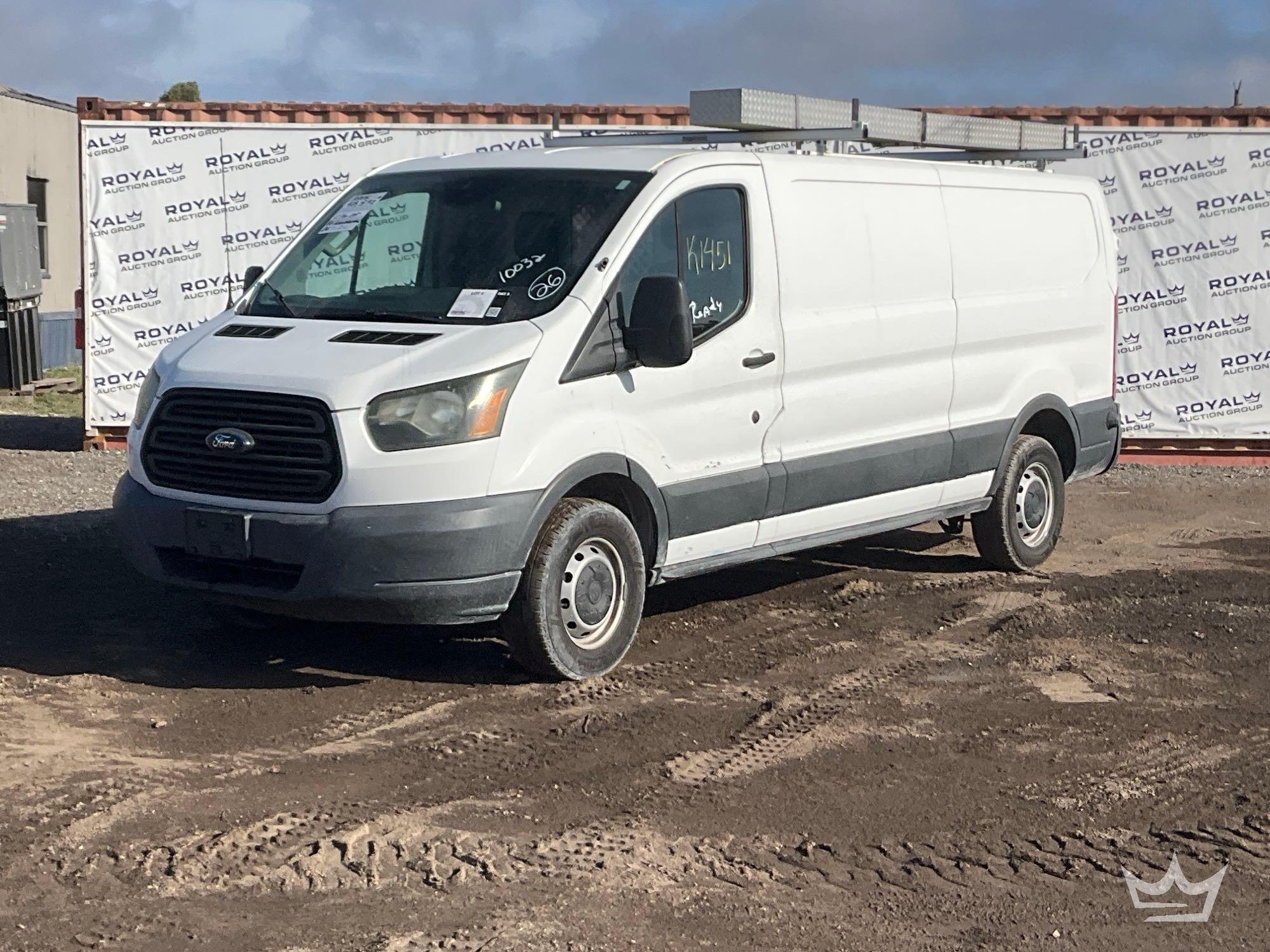 2016 Ford Transit 350 Cargo Van (A61573)