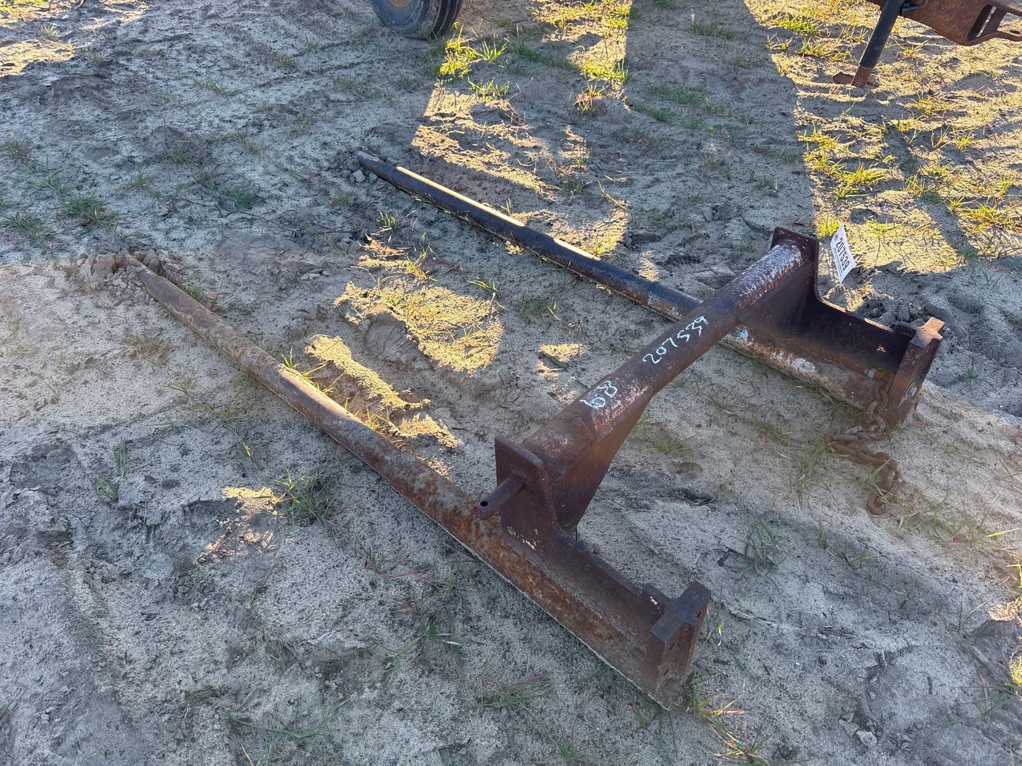 2PT HAY FORK (A63290)