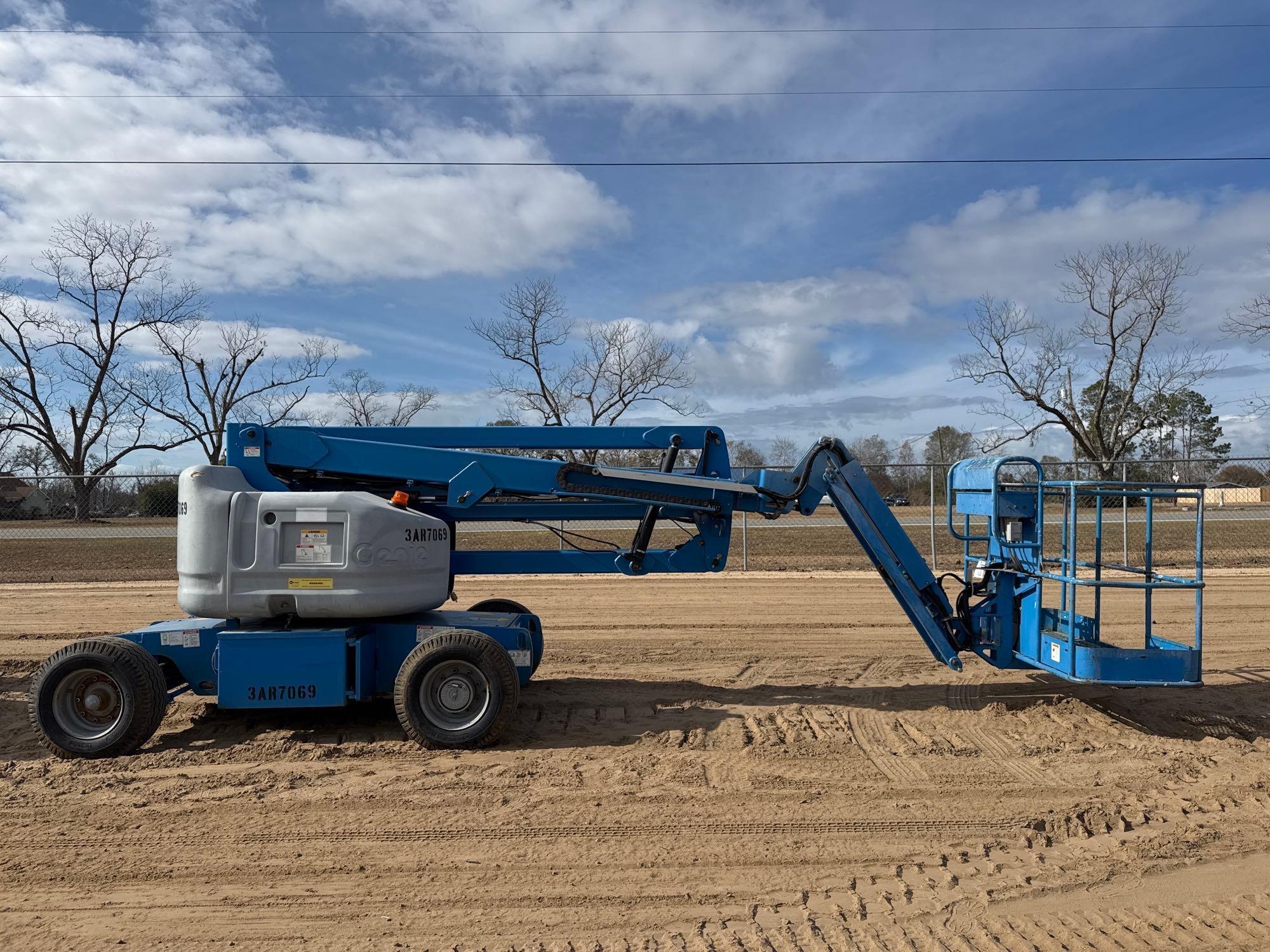 2012 GENIE Z-45/25J ELECTRIC BOOM LIFT (A62129)