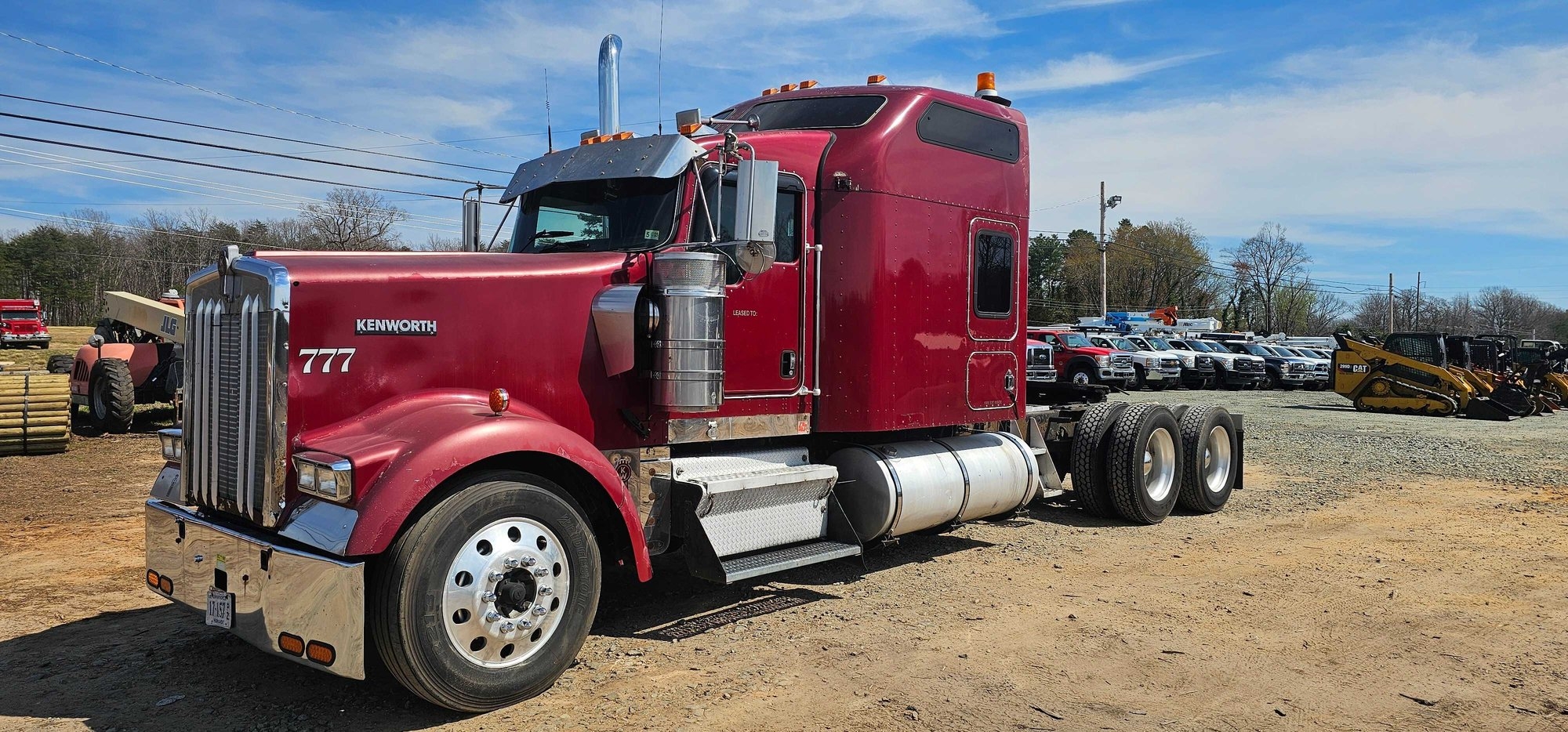 2003 Kenworth W900 Studio Sleeper Truck (A62613)