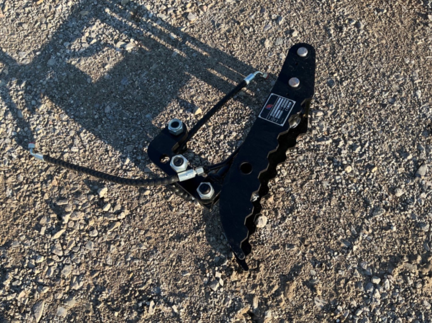 HYDRAULIC THUMB CLAMP FOR MINI EXCAVATOR (A58214)