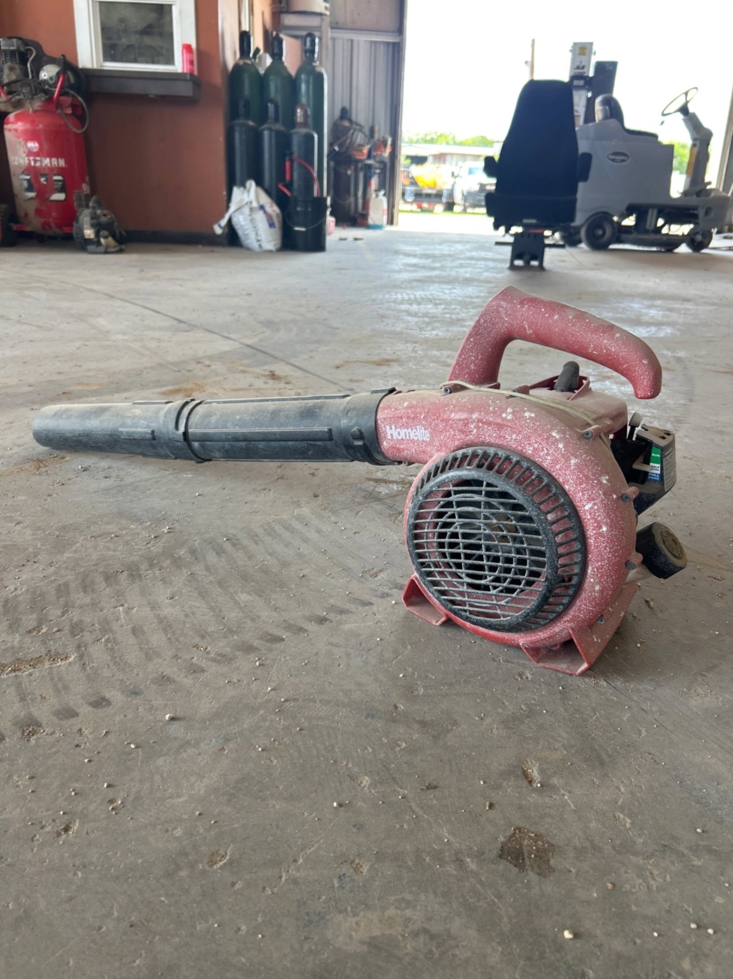 HOMELITE LEAF BLOWER (A48992)