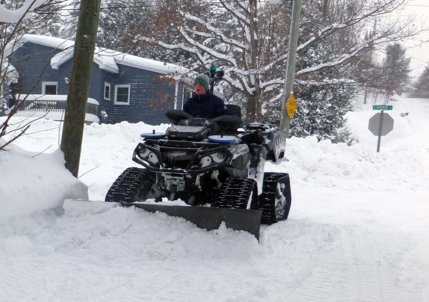6x6plows0239.jpg