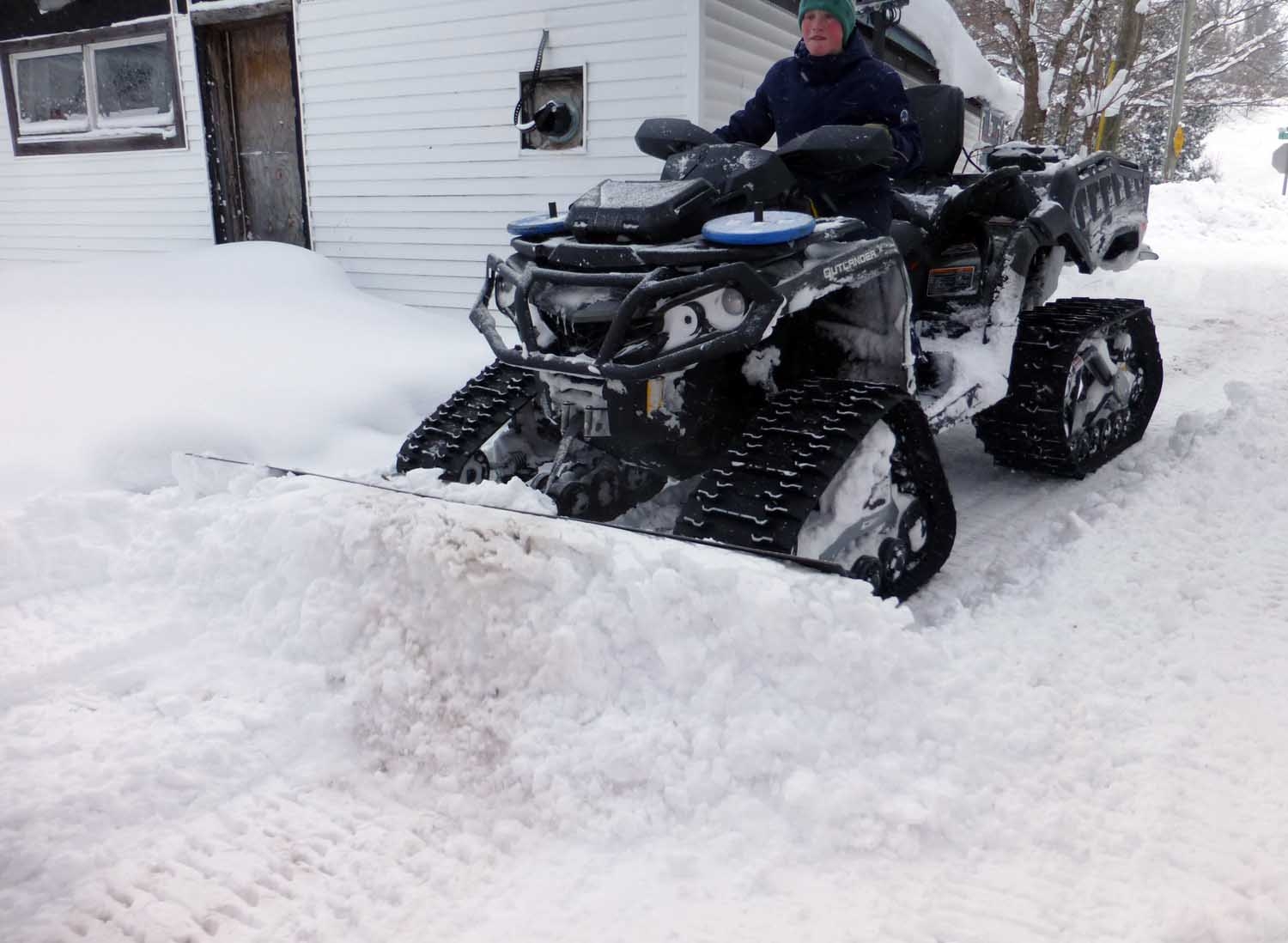 6x6plows0243.jpg
