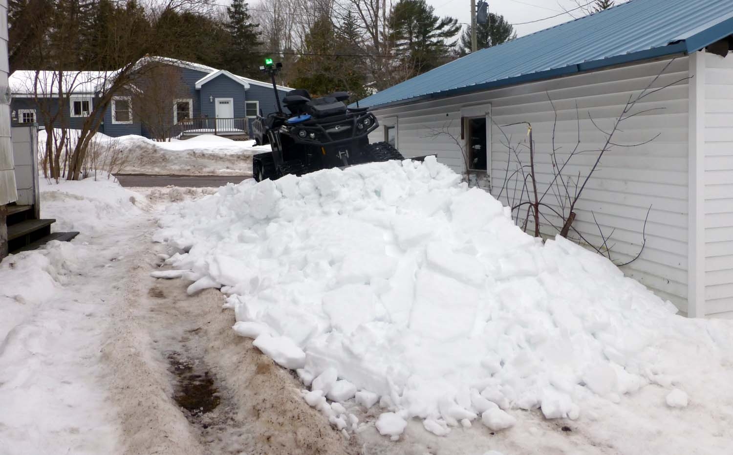 6x6plows167.jpg