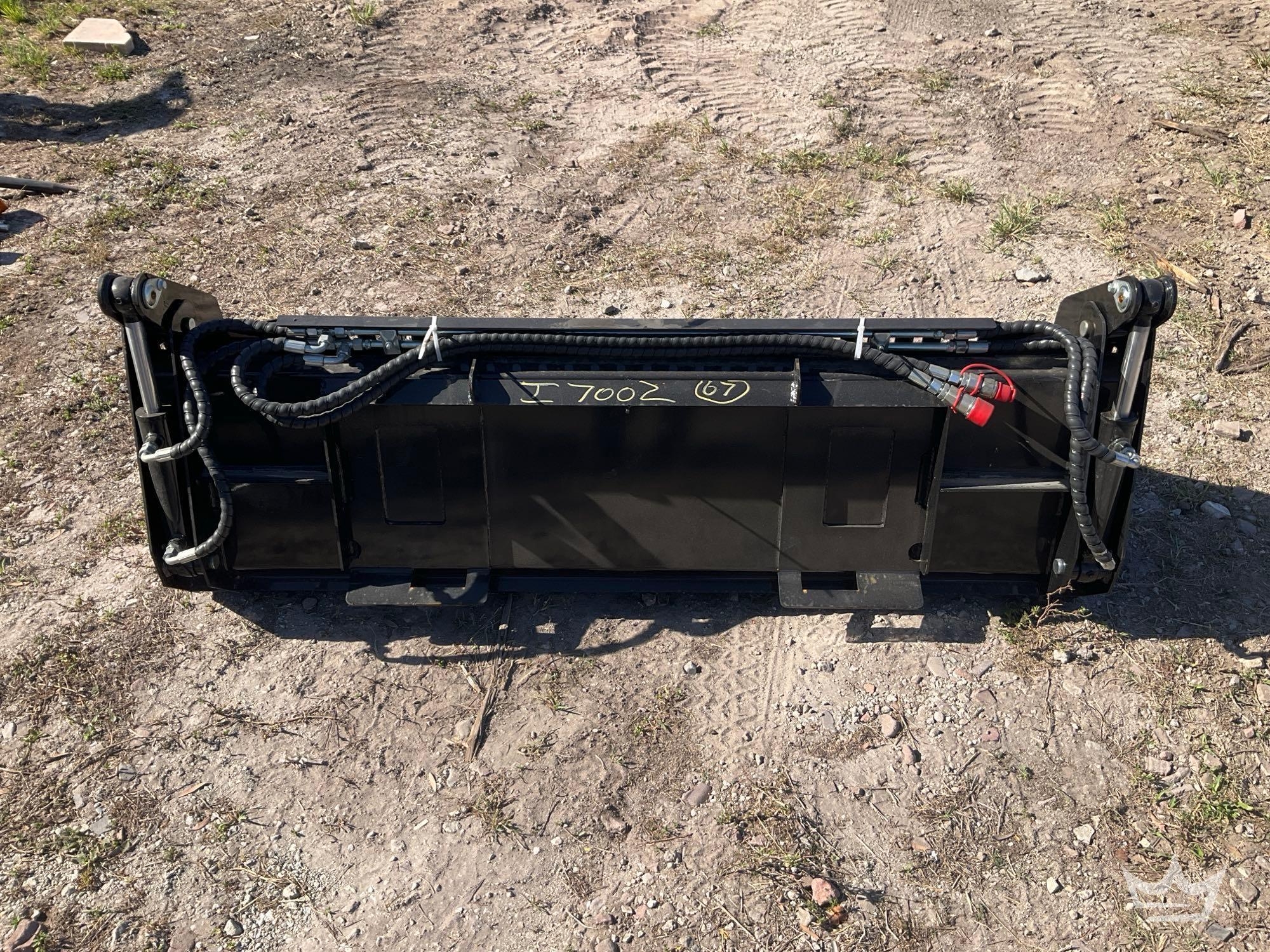 2026 KH72 72in Hydraulic 4-Way Clamshell Bucket Skid Steer Attachment (A66734)