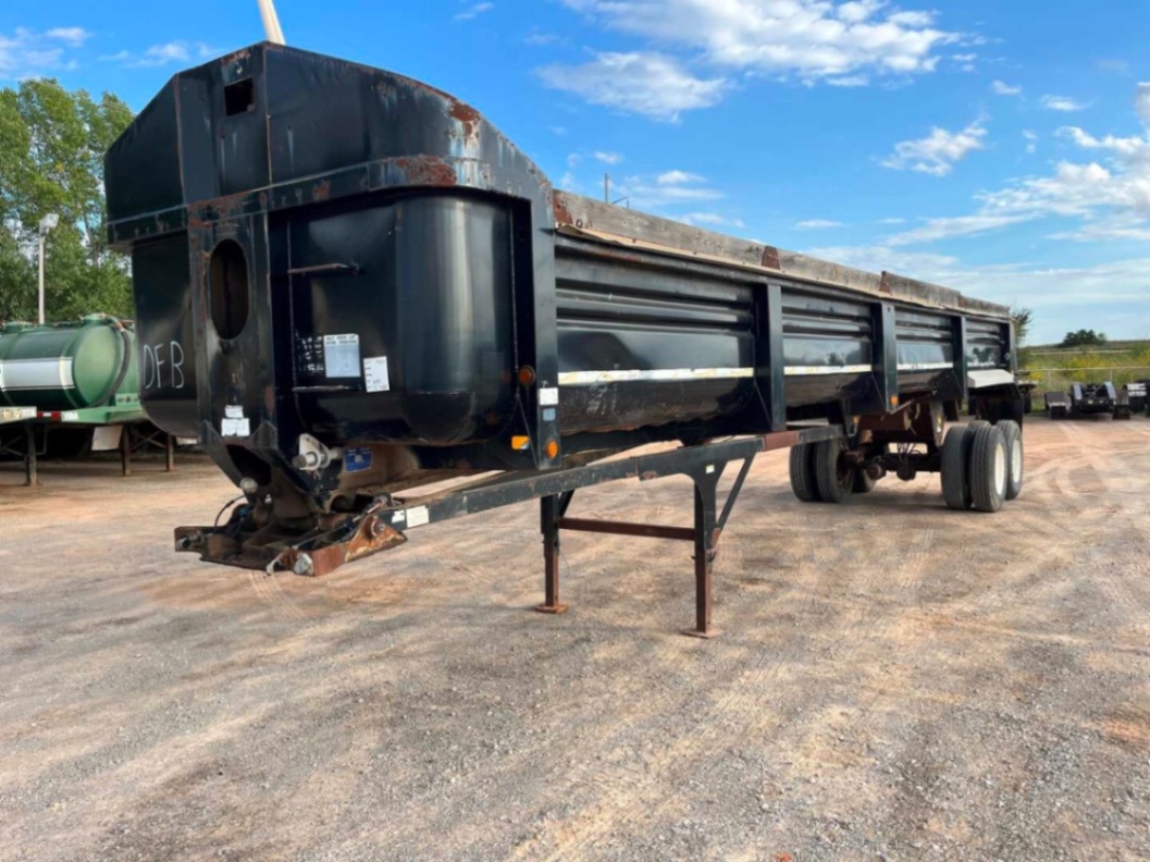 1999 CLEMENT END DUMP (A58214)