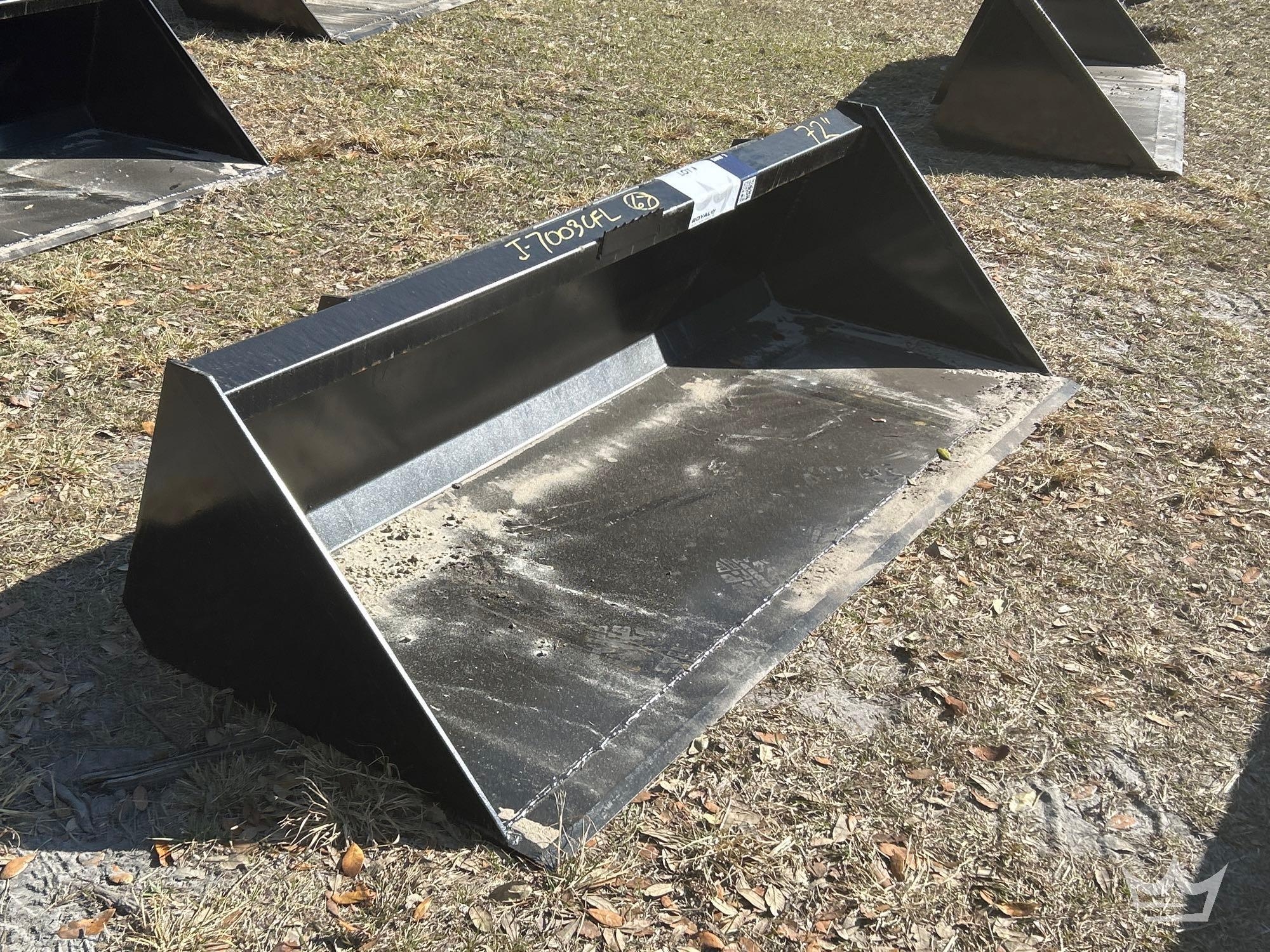 2025 Swict 72in Bucket Skid Steer Attachment (A61572)