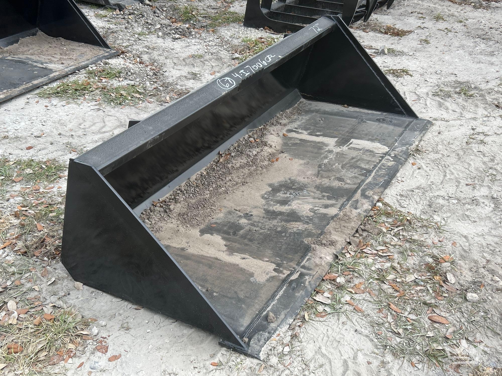 Swict 72in Bucket Skid Steer Attachment (A64553)