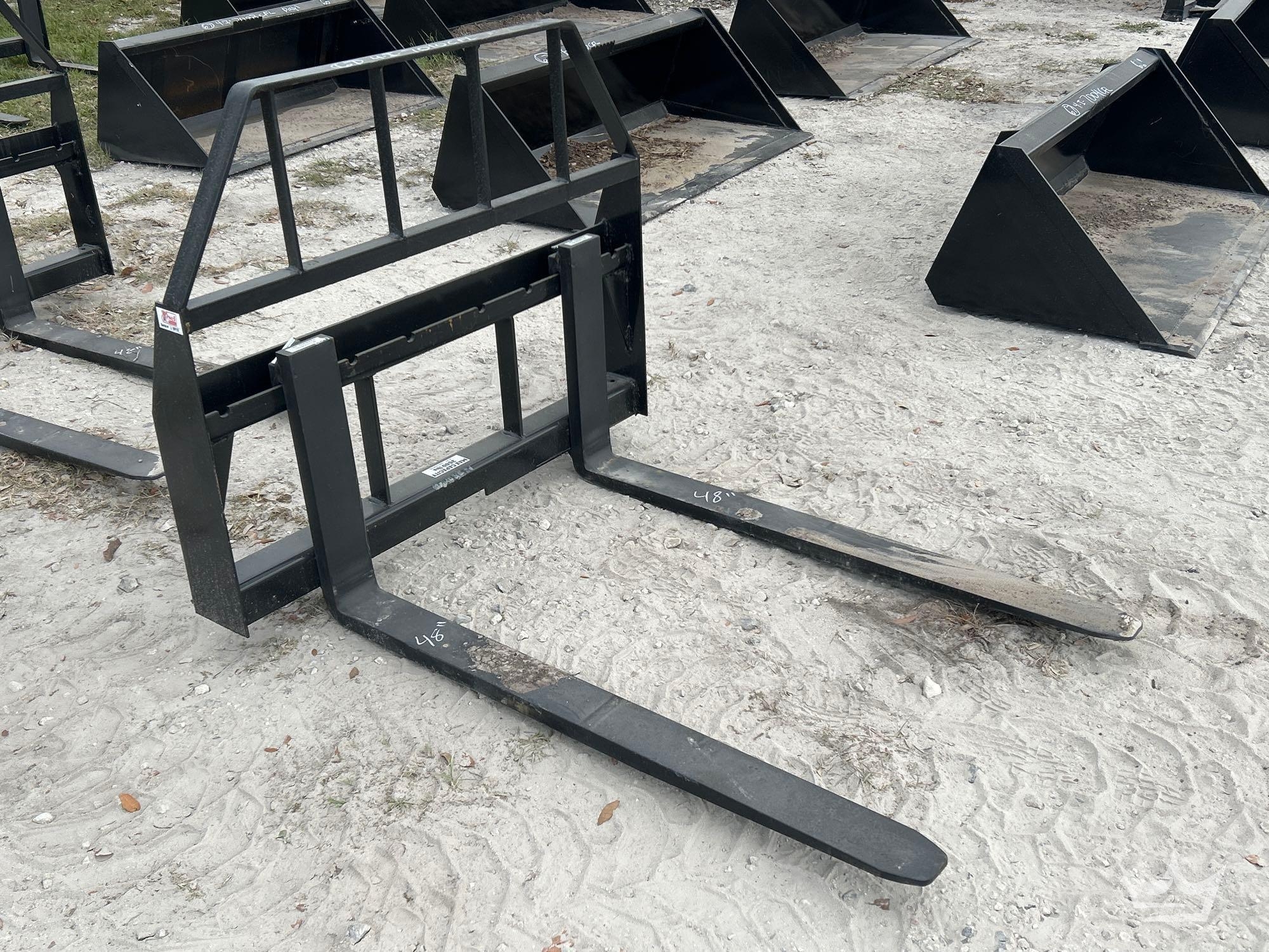Kivel 48in Forks and Frame Skid Steer Attachment (A64553)